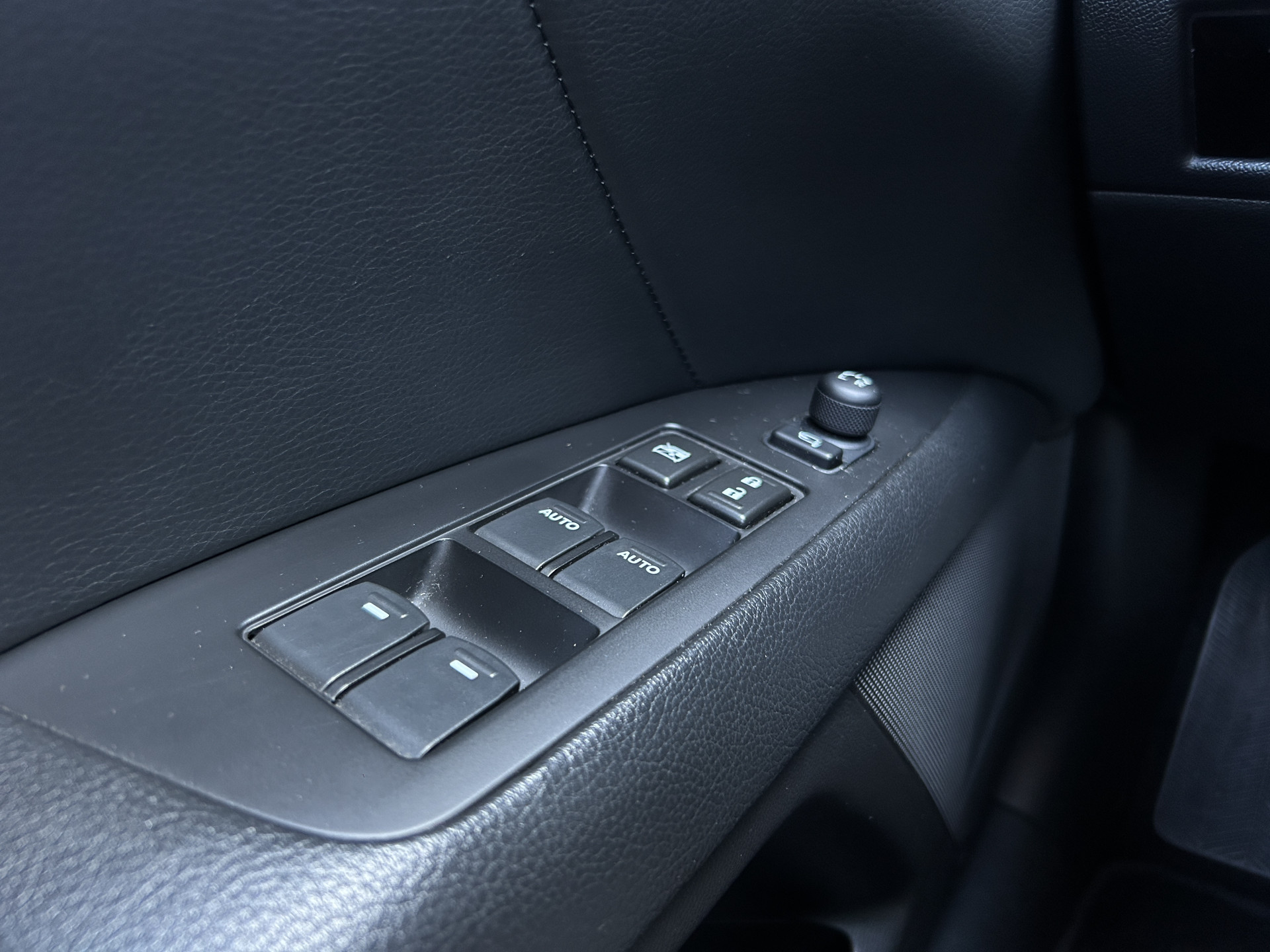 Foto van Suzuki Kizashi