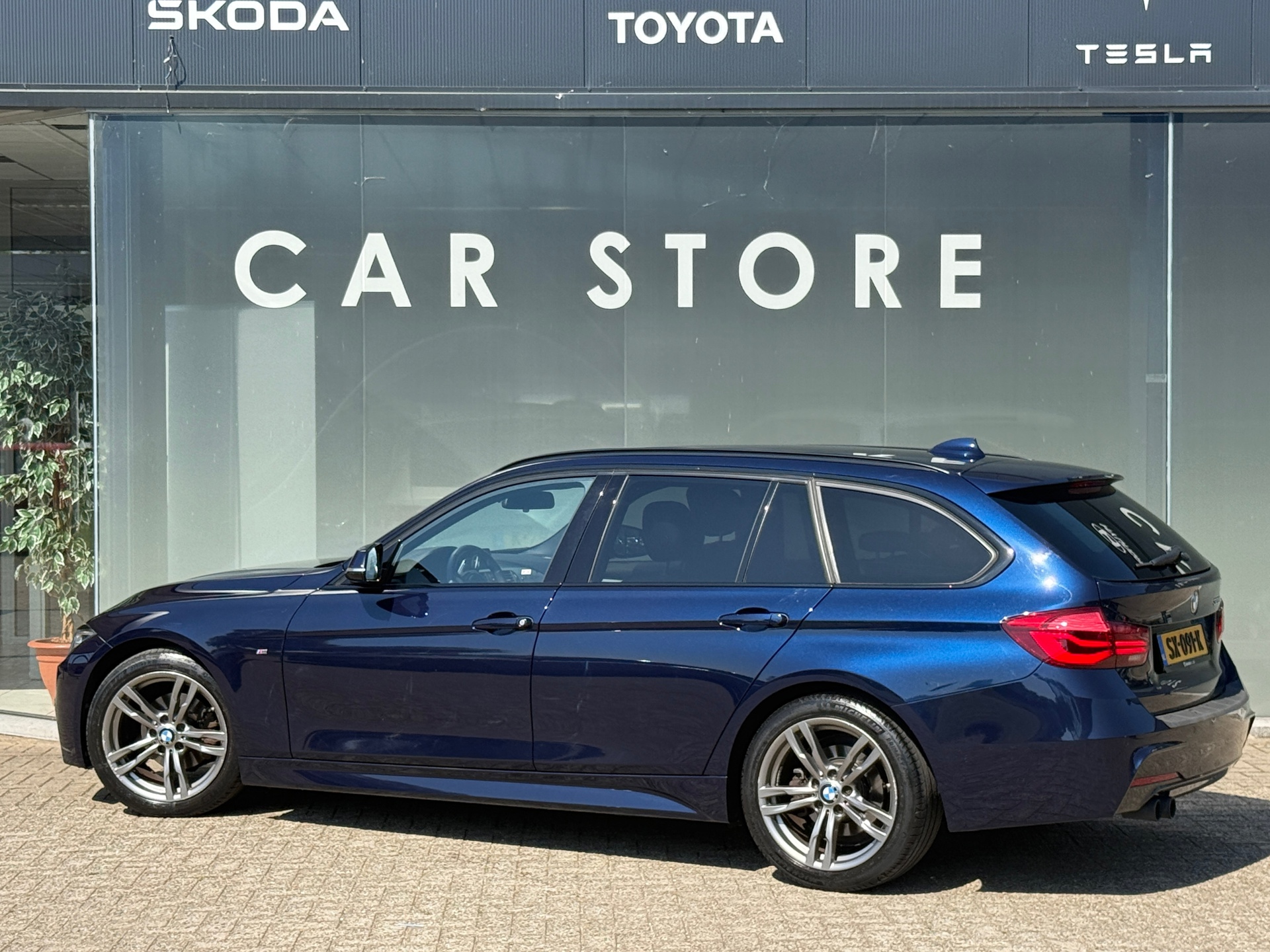 Foto van BMW 320i