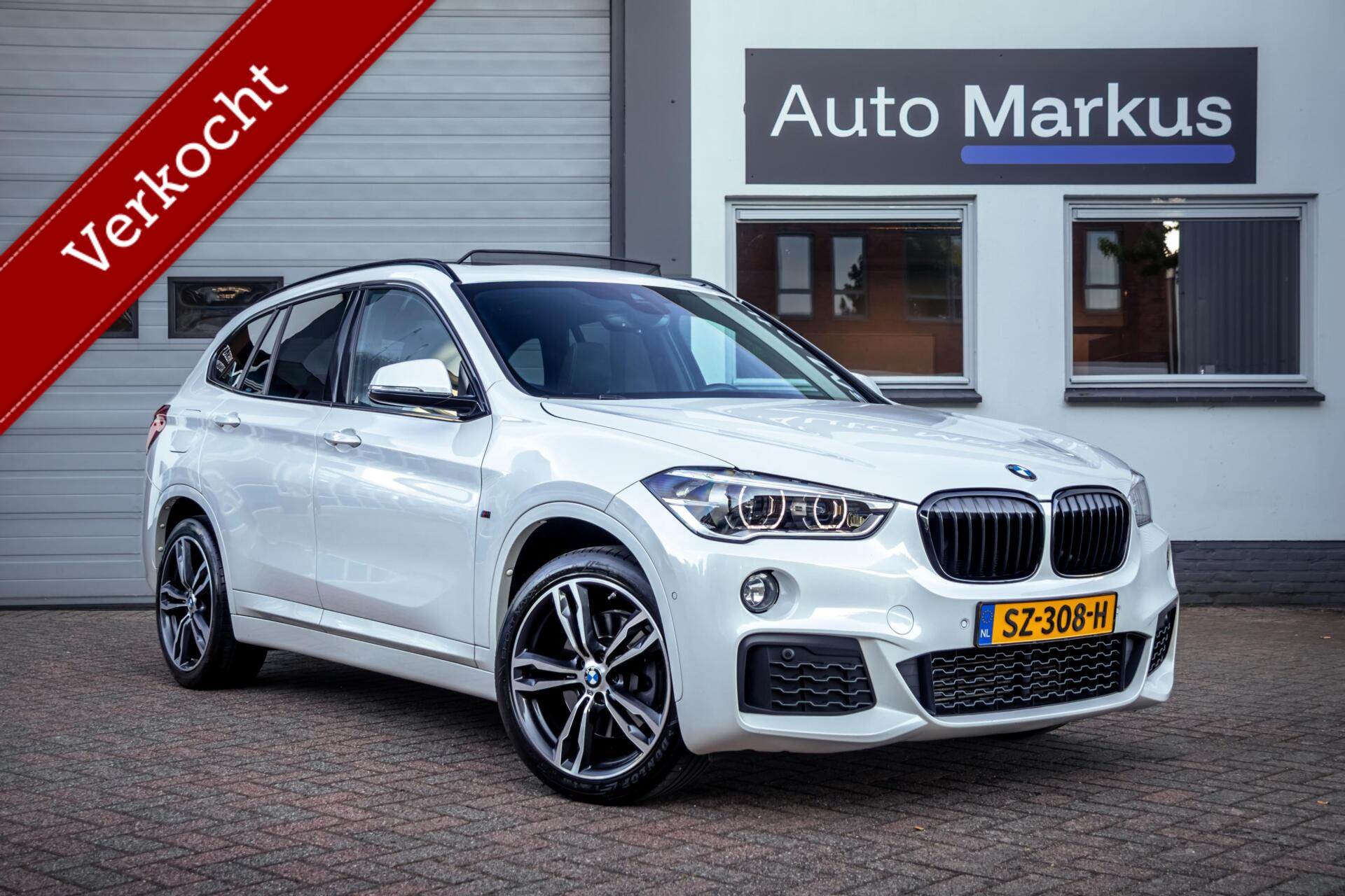 BMW X1 Xdrive20i xDrive20i High Executive|3X M-Sport|Pano|HUD|Trekhaak|Camera 2018 - voorkant