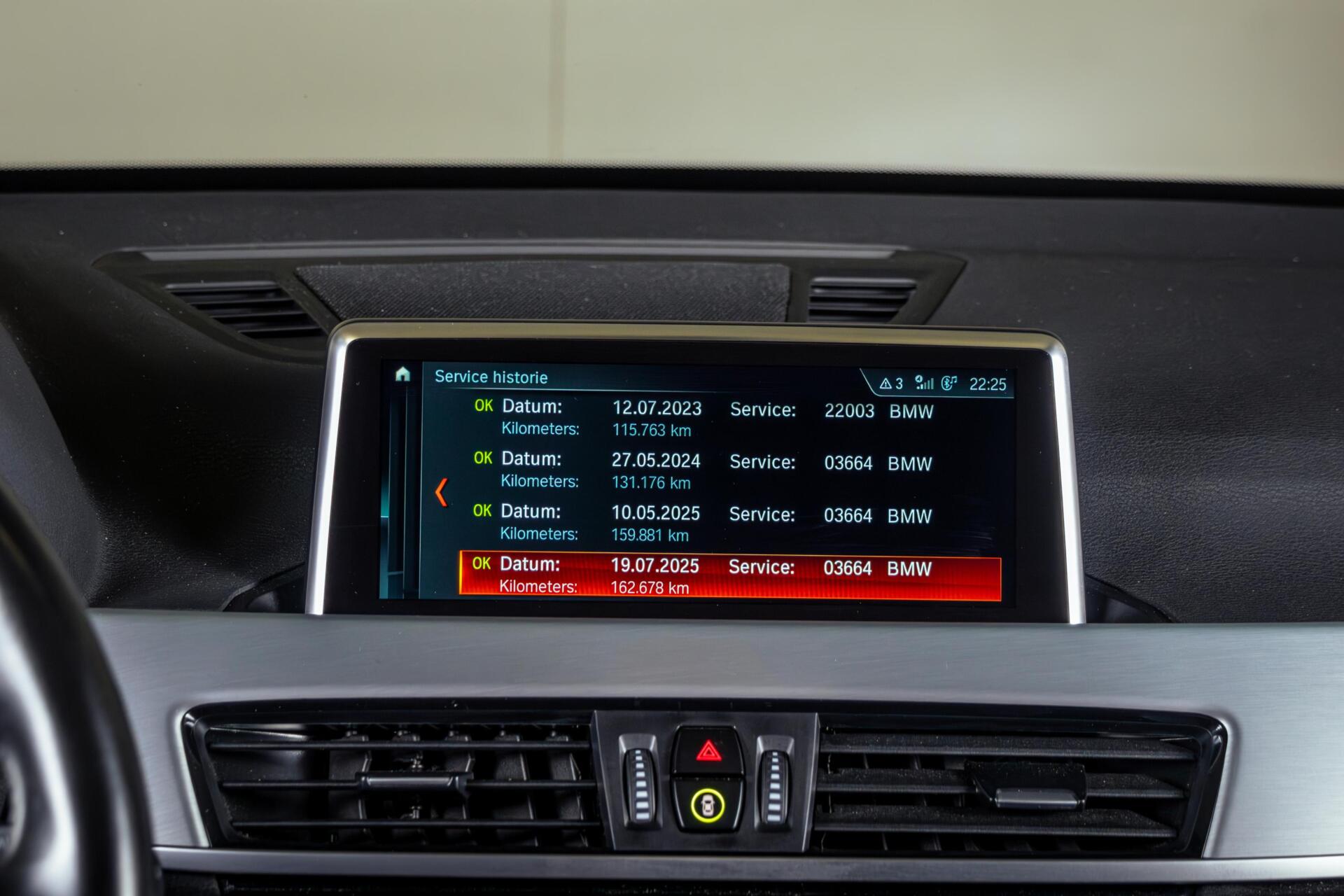 Foto van BMW X1 Xdrive20i