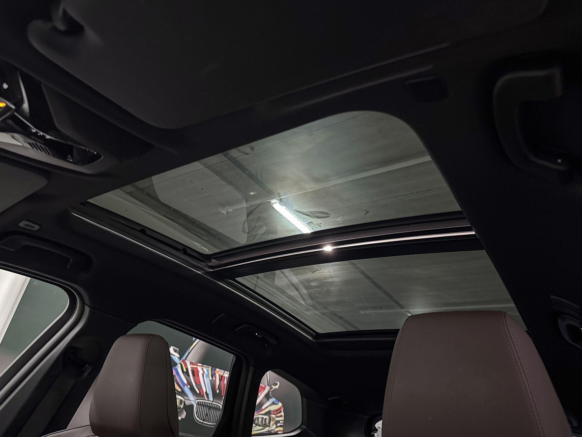 Foto van BMW Ix1 Xdrive30