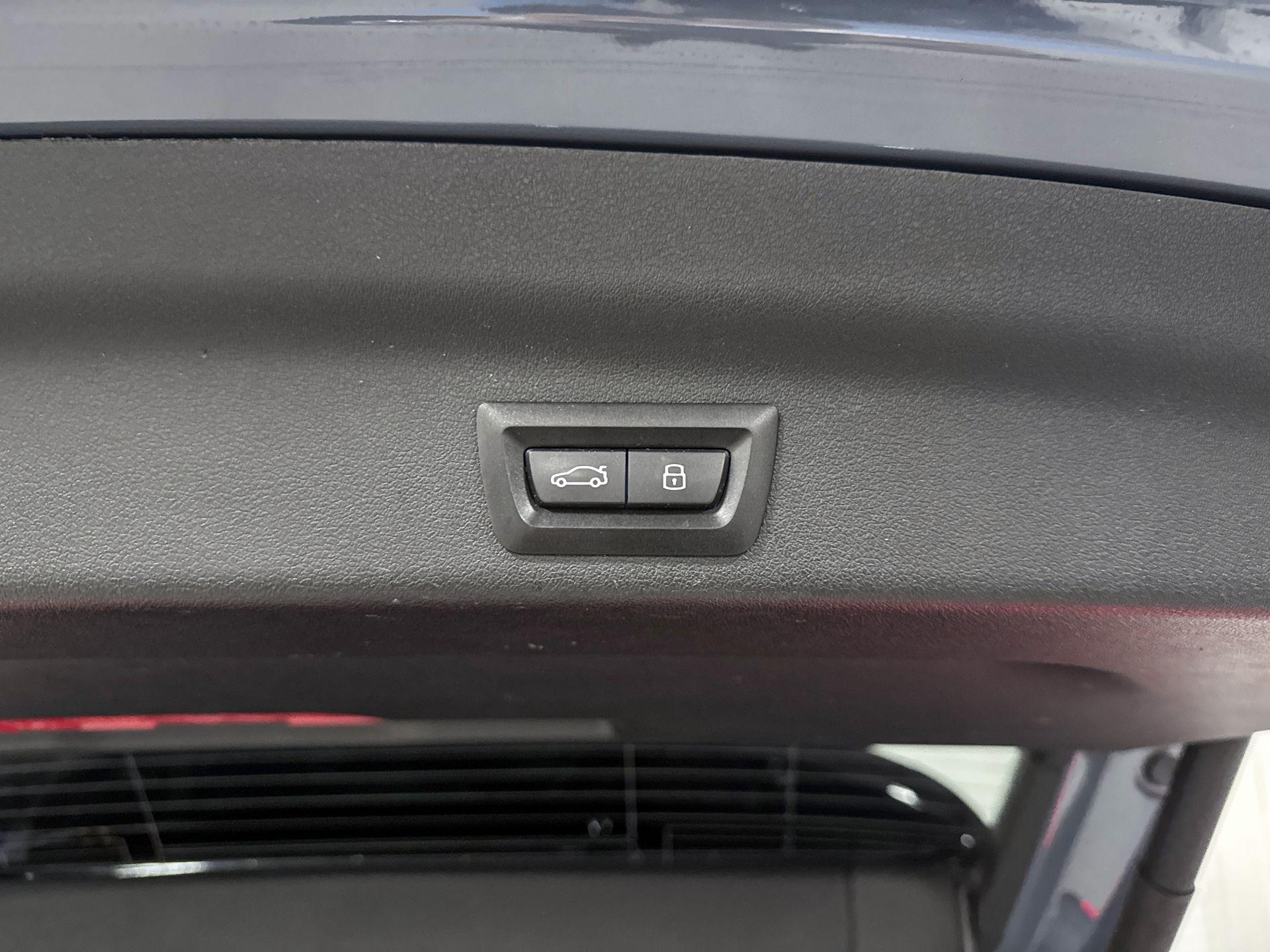 Foto van BMW Ix1 Xdrive30