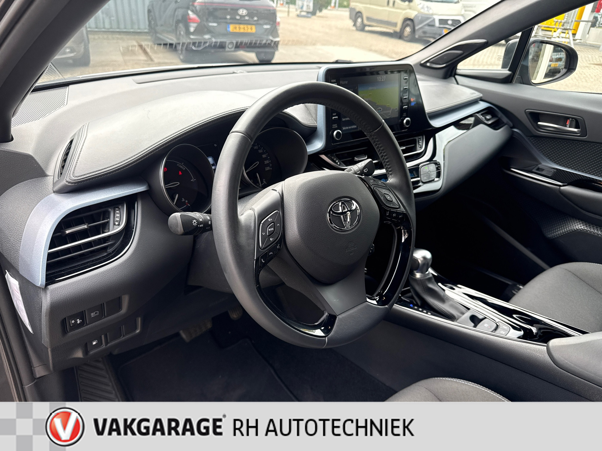 Foto van Toyota Toyota C-hr