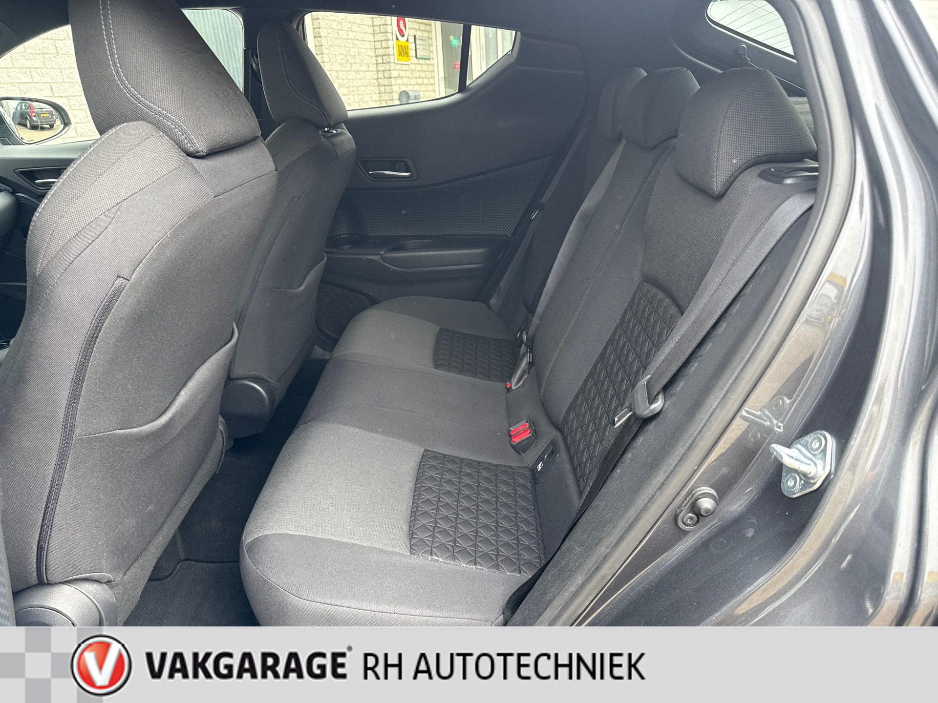 Foto van Toyota Toyota C-hr