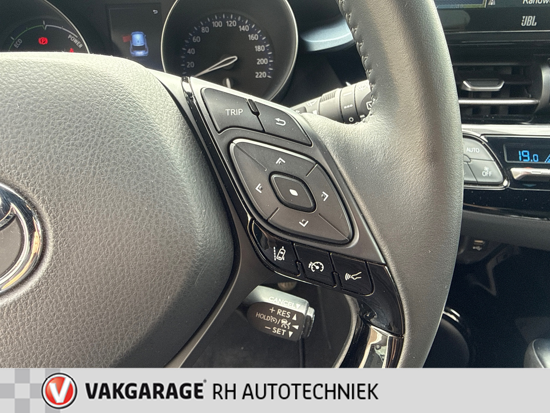 Foto van Toyota Toyota C-hr