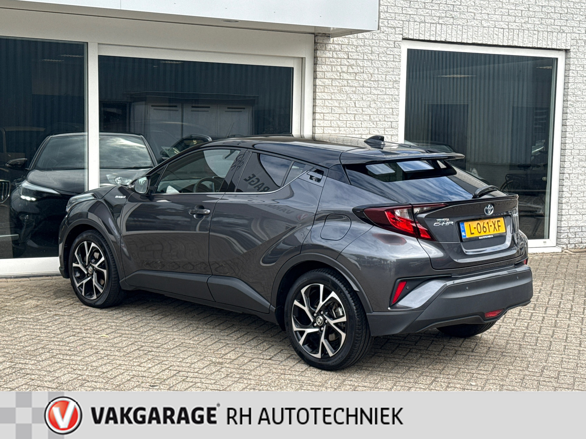 Foto van Toyota Toyota C-hr