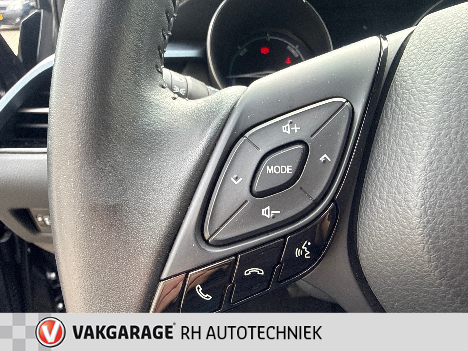 Foto van Toyota Toyota C-hr