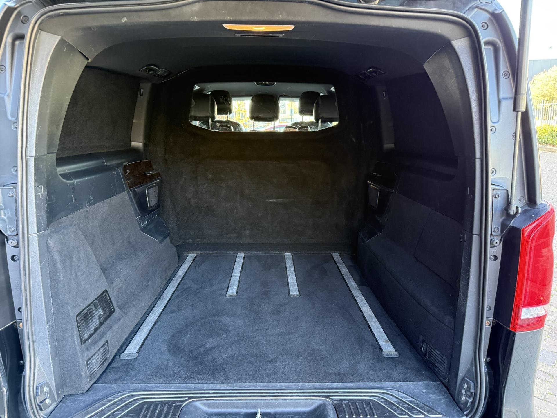 Foto van Mercedes-Benz V-klasse