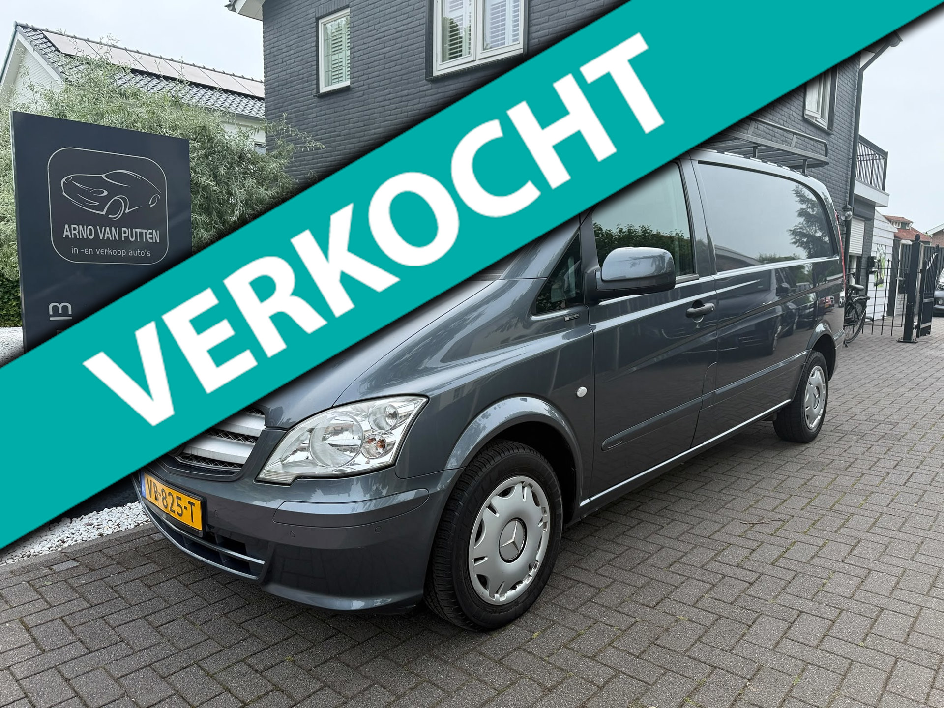 Mercedes-Benz Vito 113 CDI Automaat / Airco / Imperiaal 2013 - voorkant