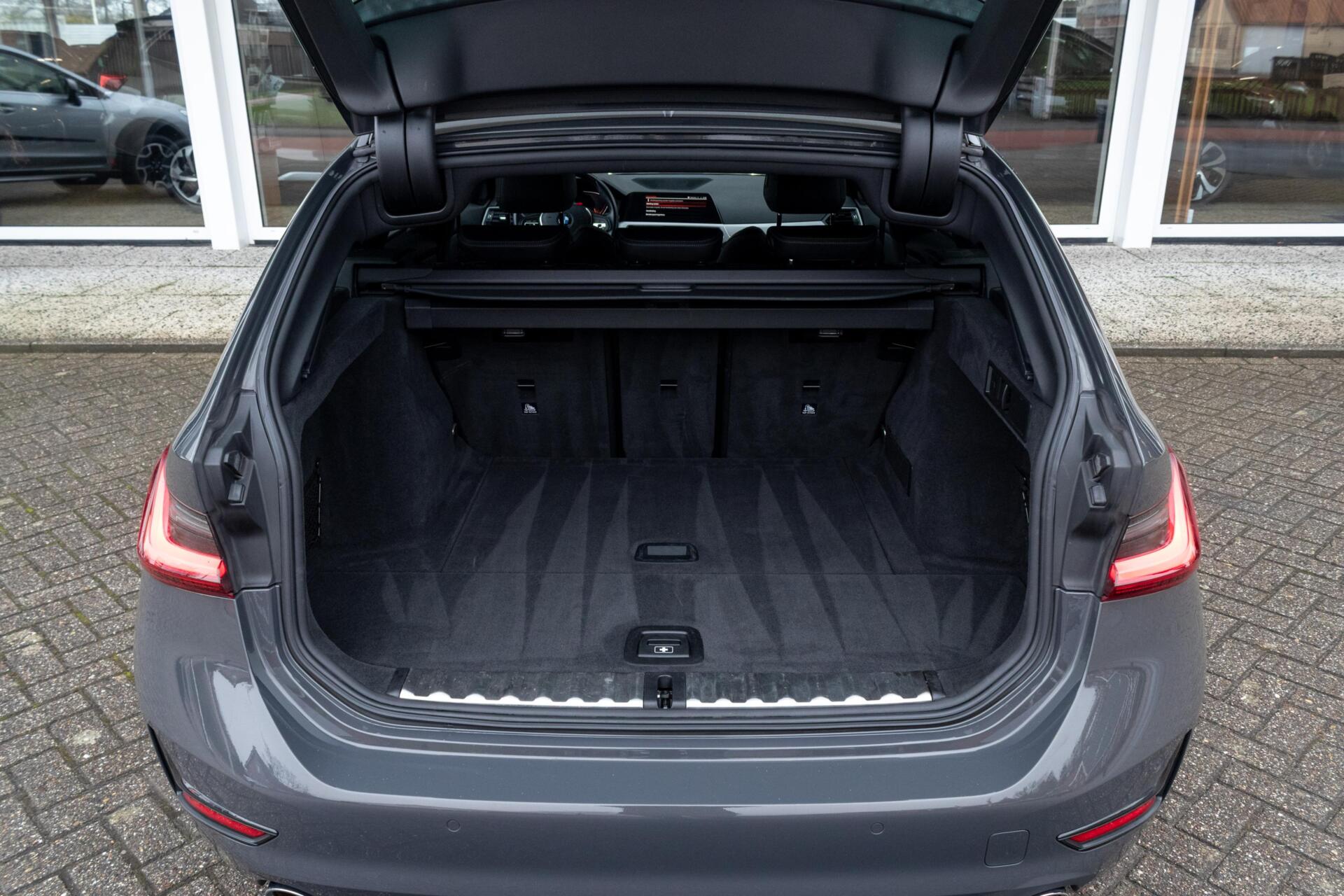 Foto van BMW 318i