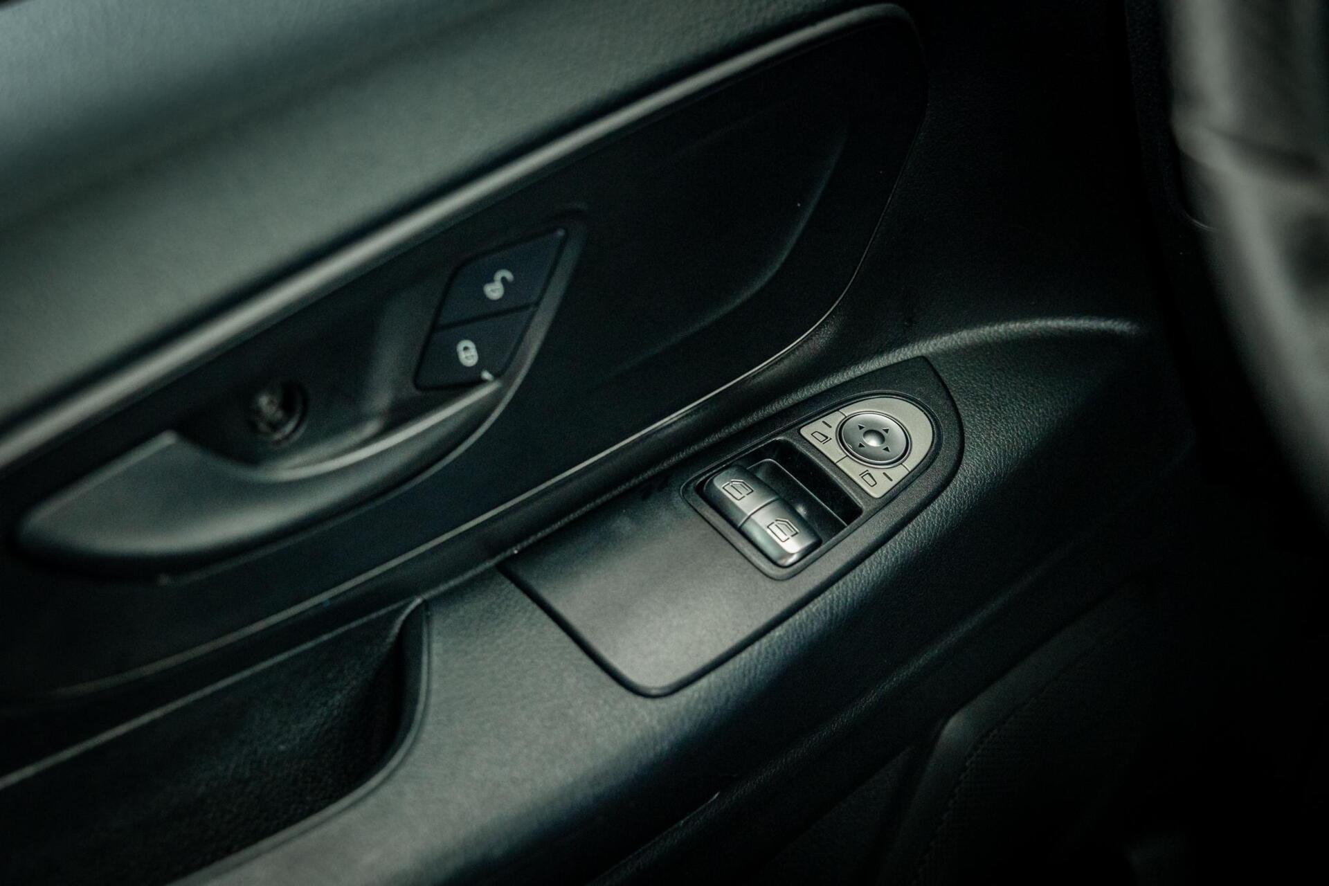 Foto van Mercedes-Benz Vito