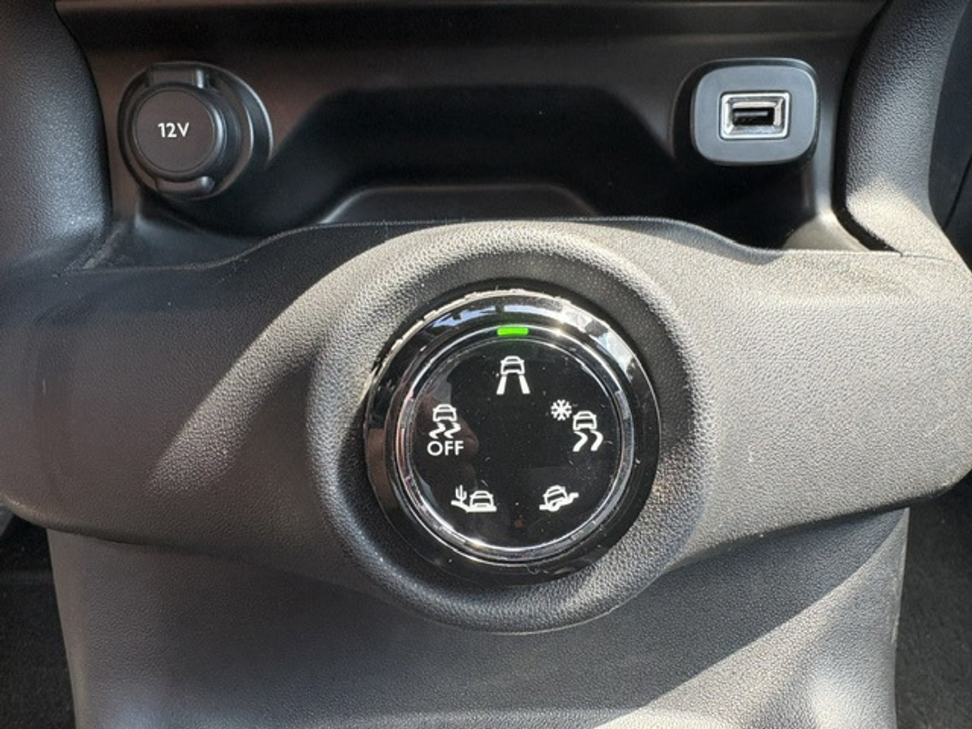 Foto van Citroen C4 Cactus