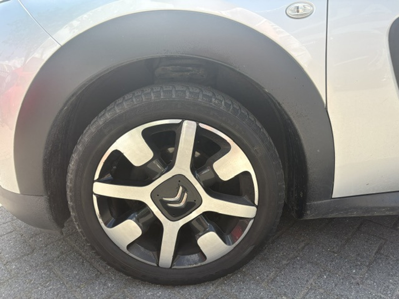 Foto van Citroen C4 Cactus
