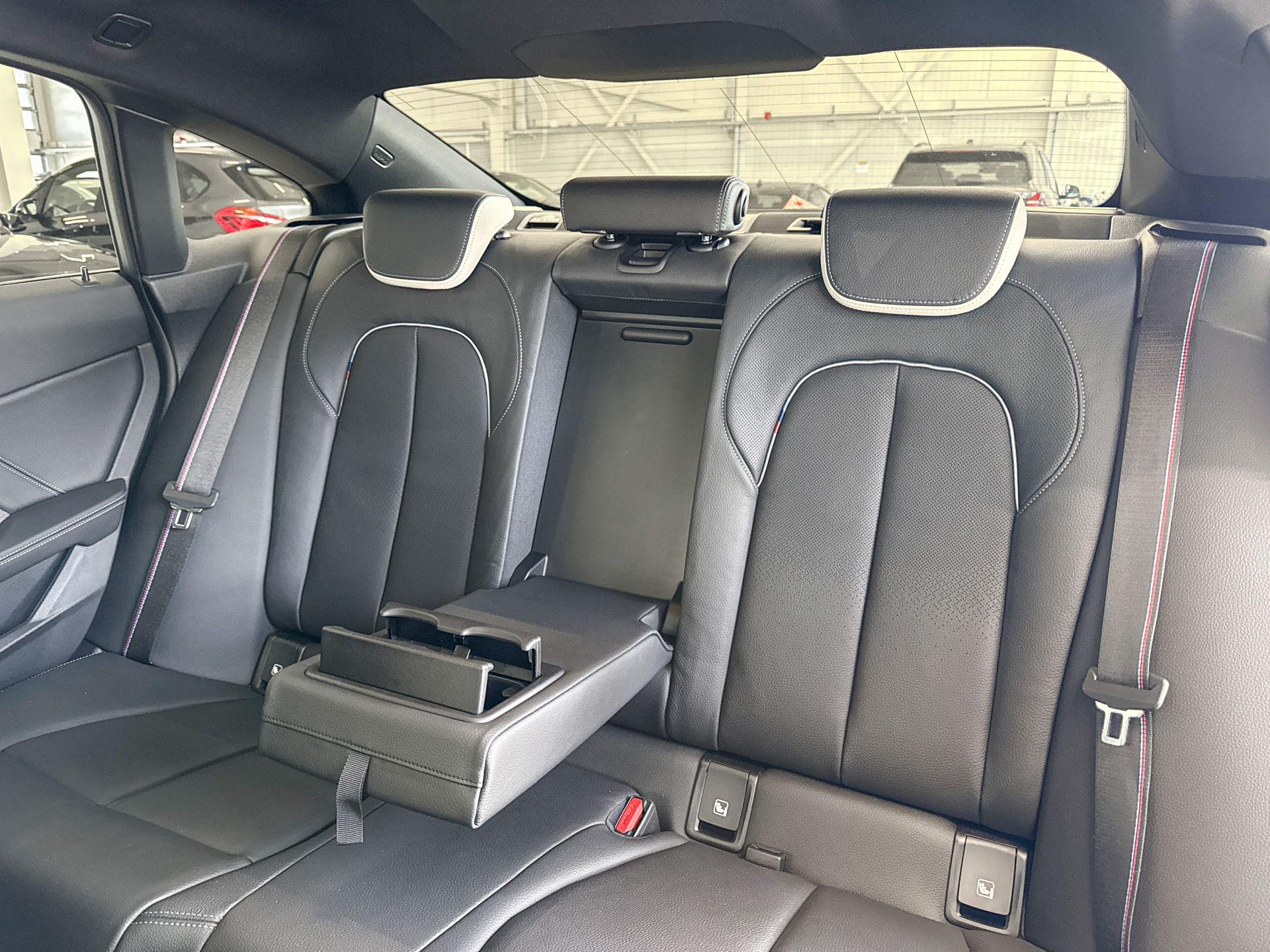 Foto van BMW 218i