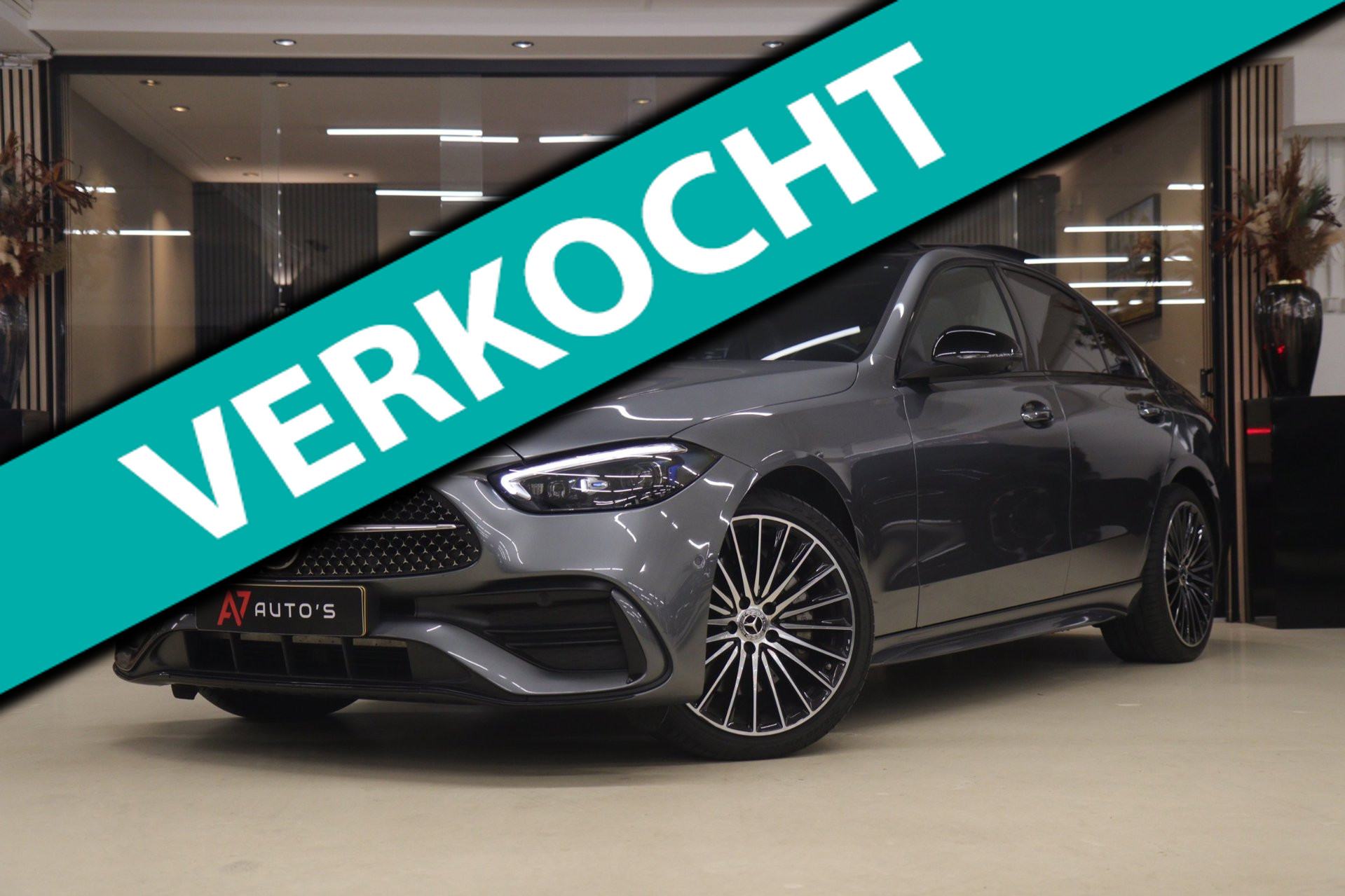 Mercedes-Benz C 300 E 300 E AMG Line NAP/PANO/HUD/CARPLAY/SFEERVERLICHTING/MEM/BOMVOL 2022 - voorkant