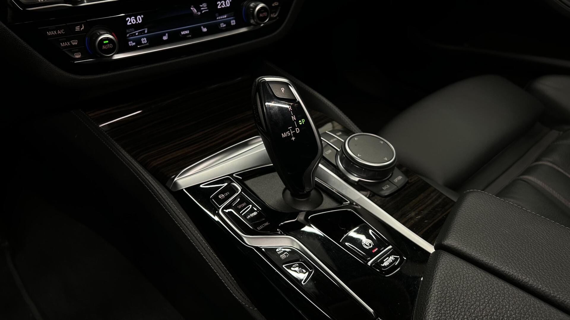 Foto van BMW 530e