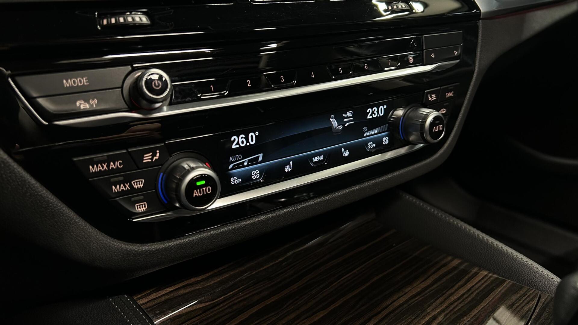 Foto van BMW 530e