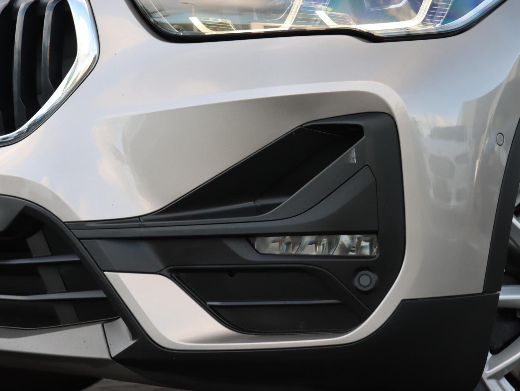 Foto van BMW X1 Xdrive25e