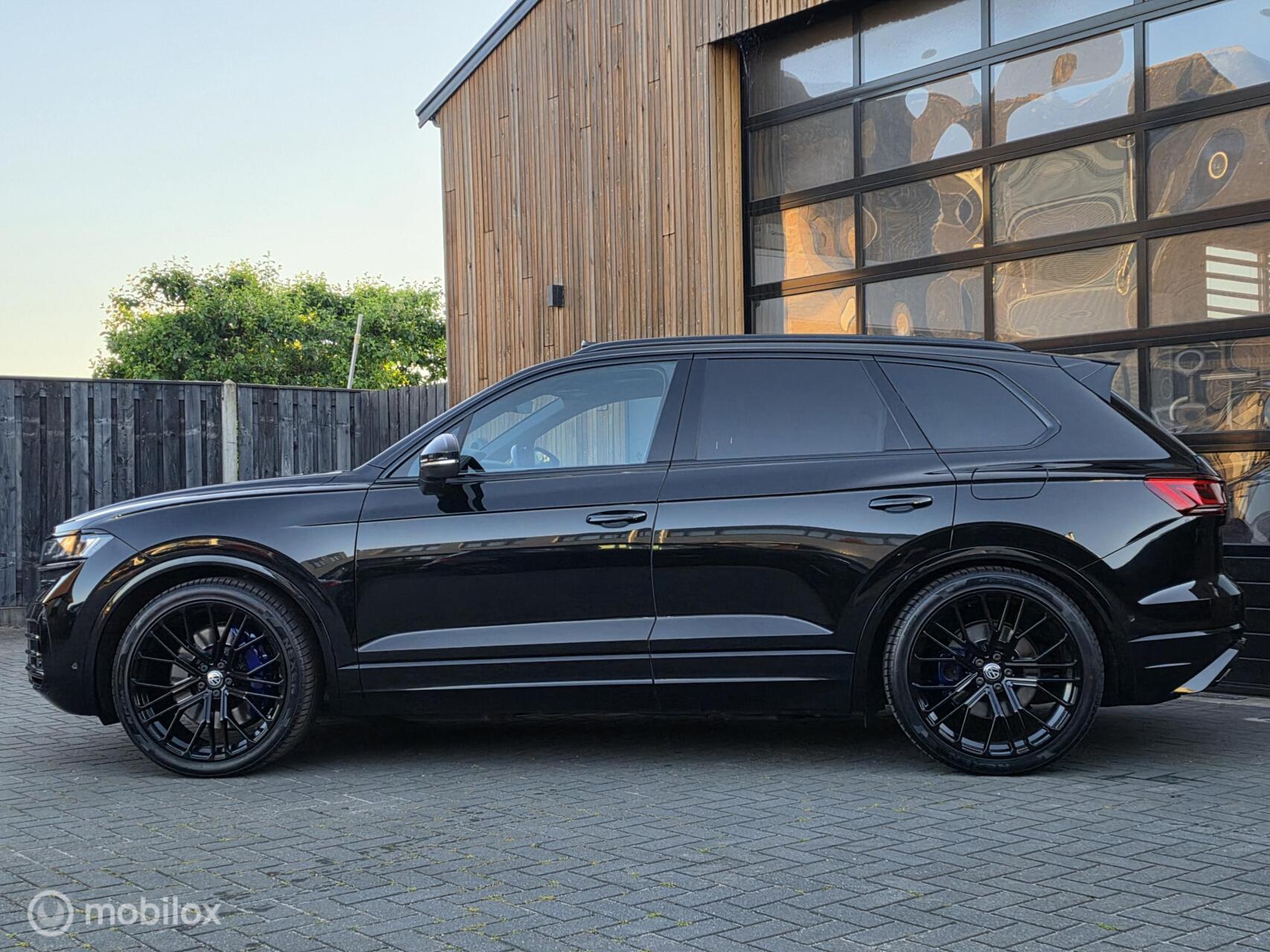Foto van Volkswagen Touareg Ehybrid