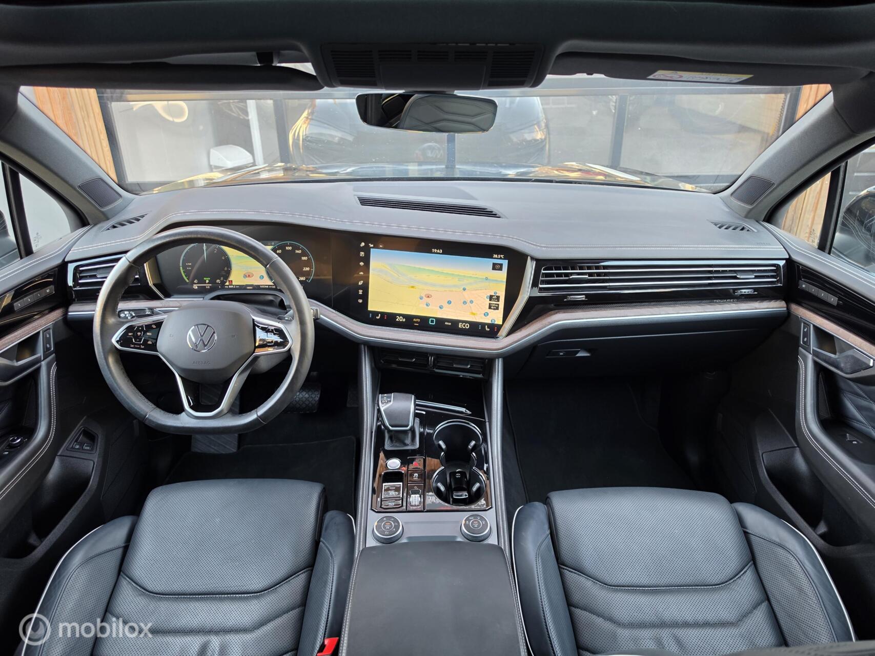 Foto van Volkswagen Touareg Ehybrid