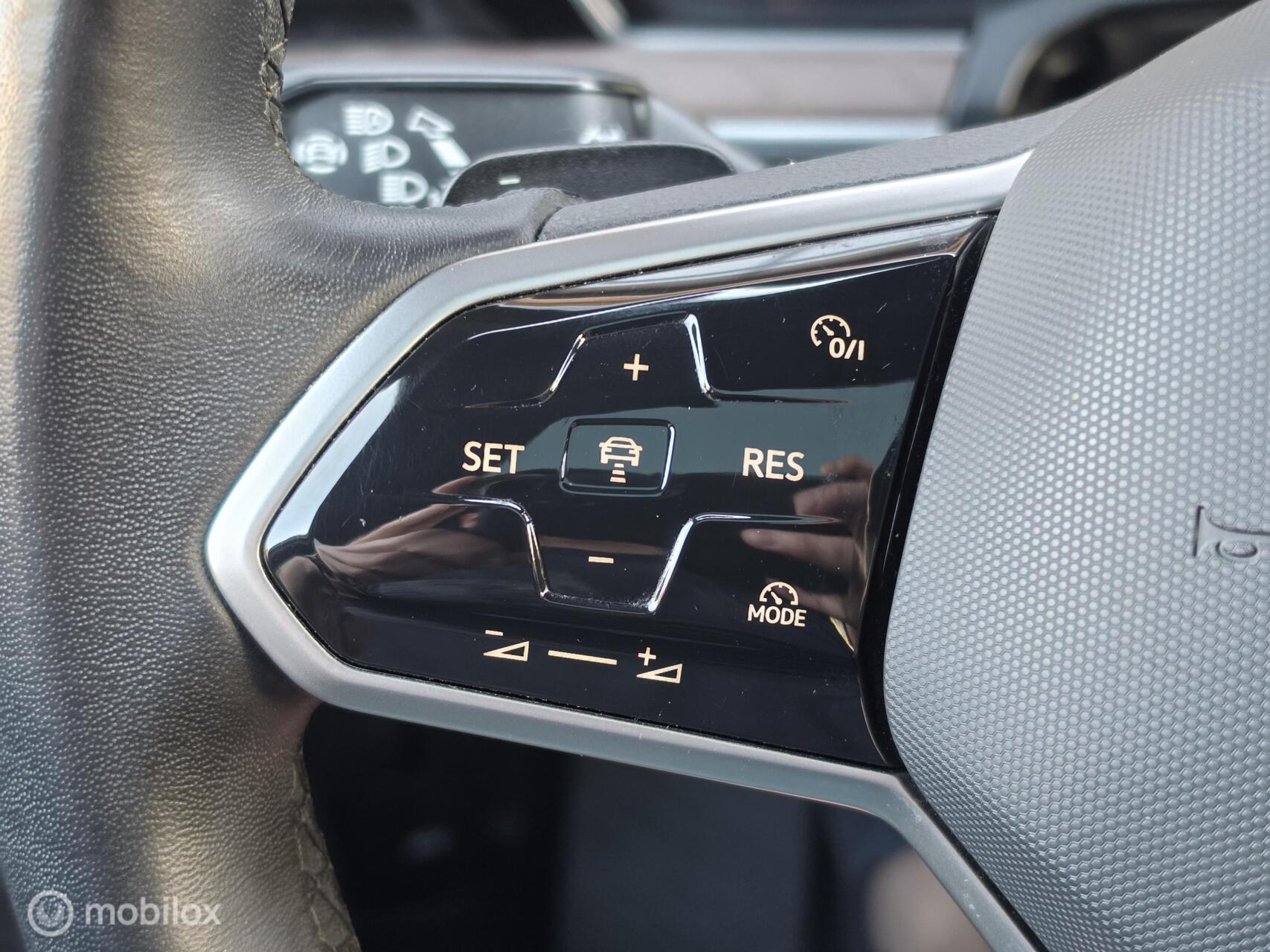 Foto van Volkswagen Touareg Ehybrid