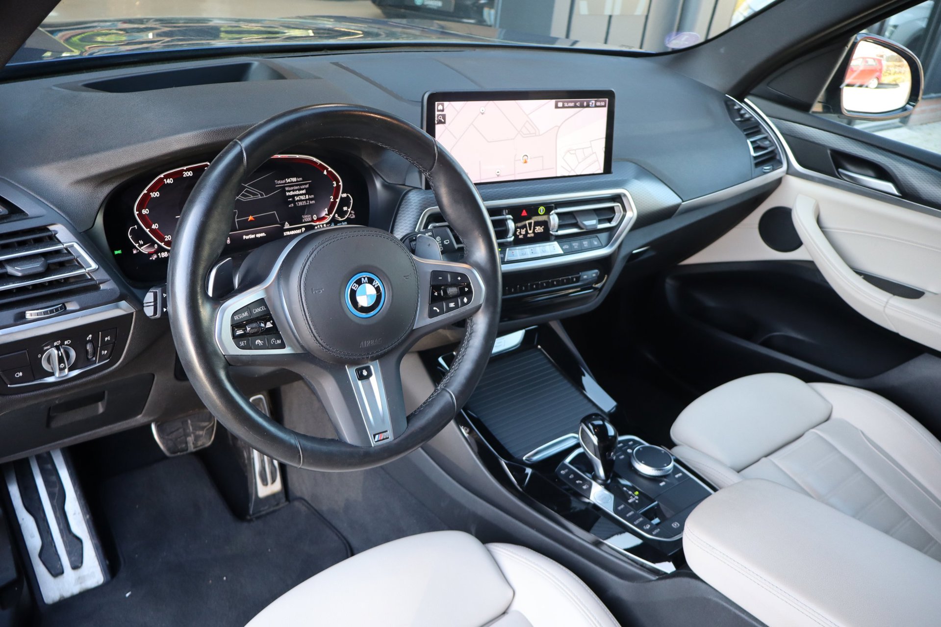 Foto van BMW X3 Xdrive30e
