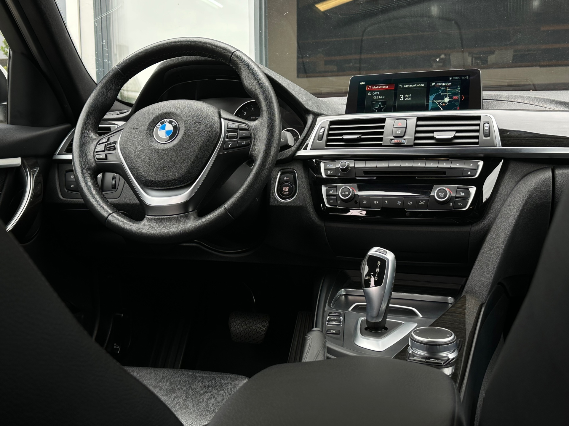 Foto van BMW 318i