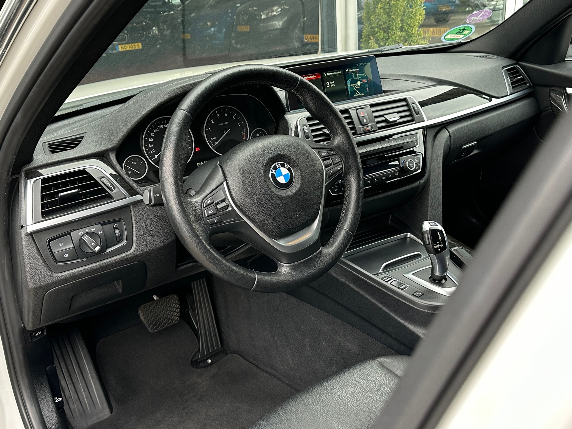 Foto van BMW 318i