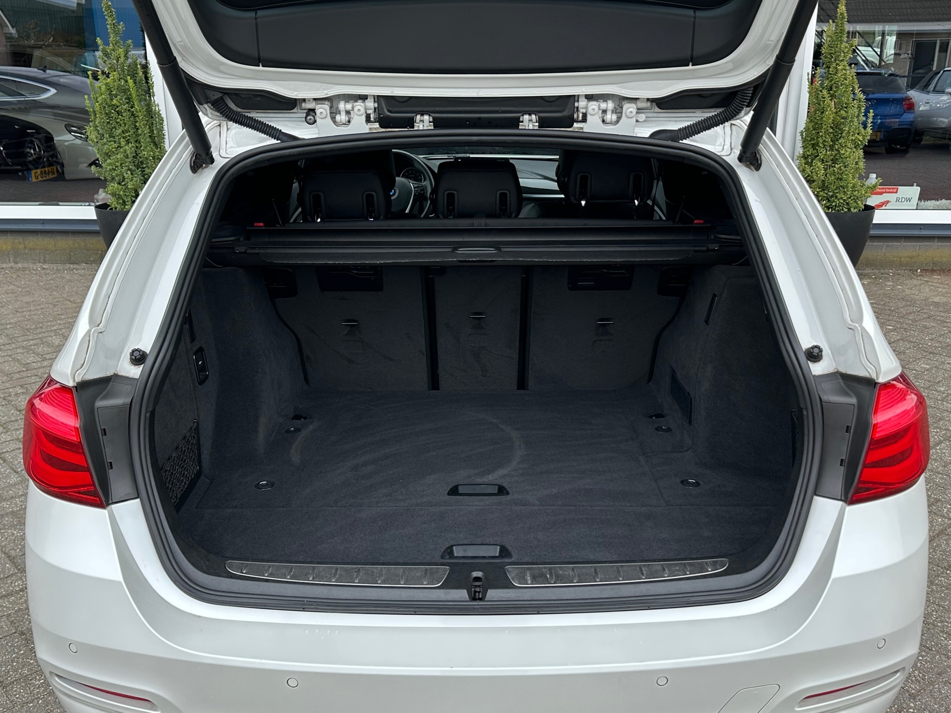 Foto van BMW 318i