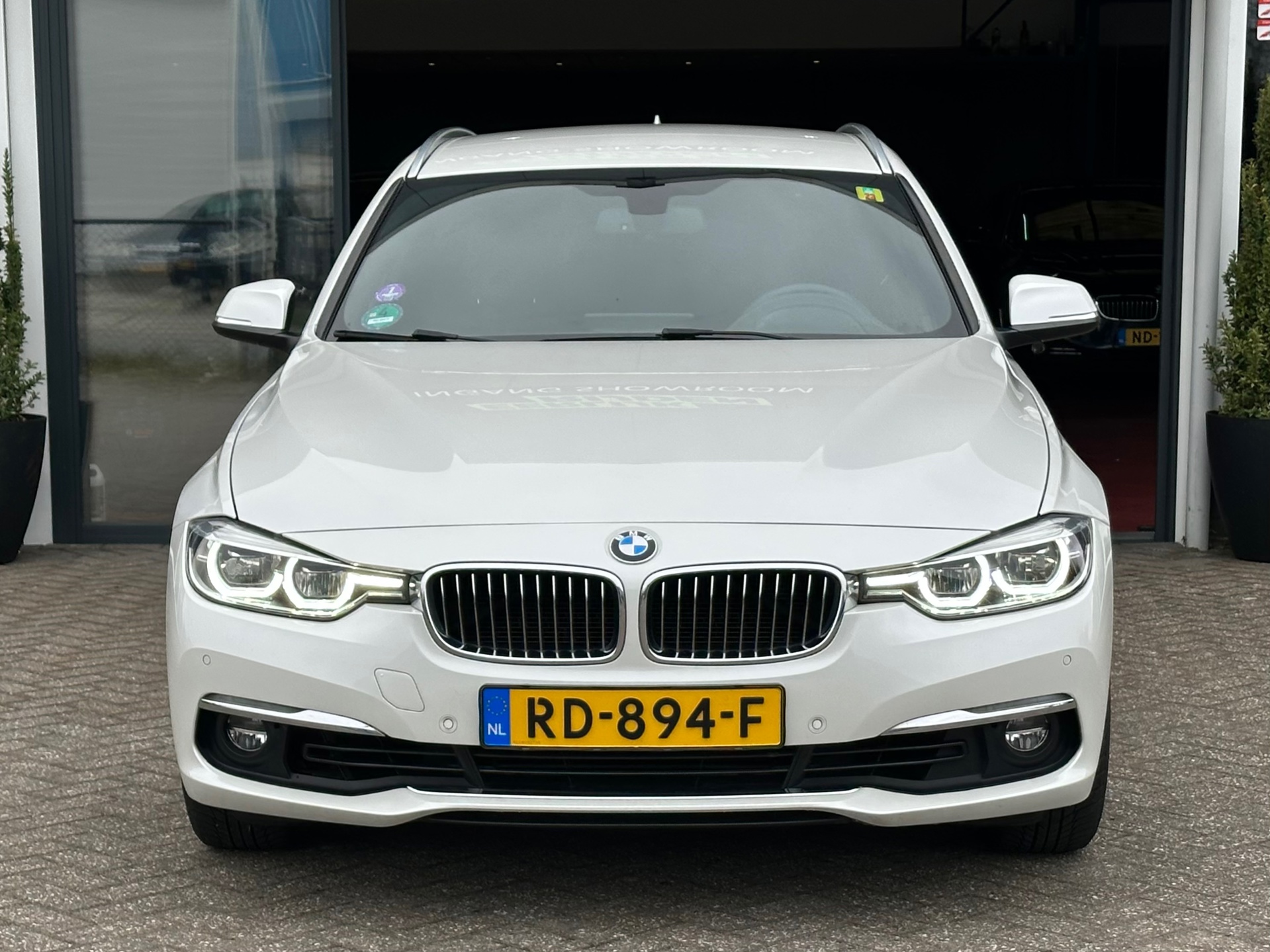 Foto van BMW 318i