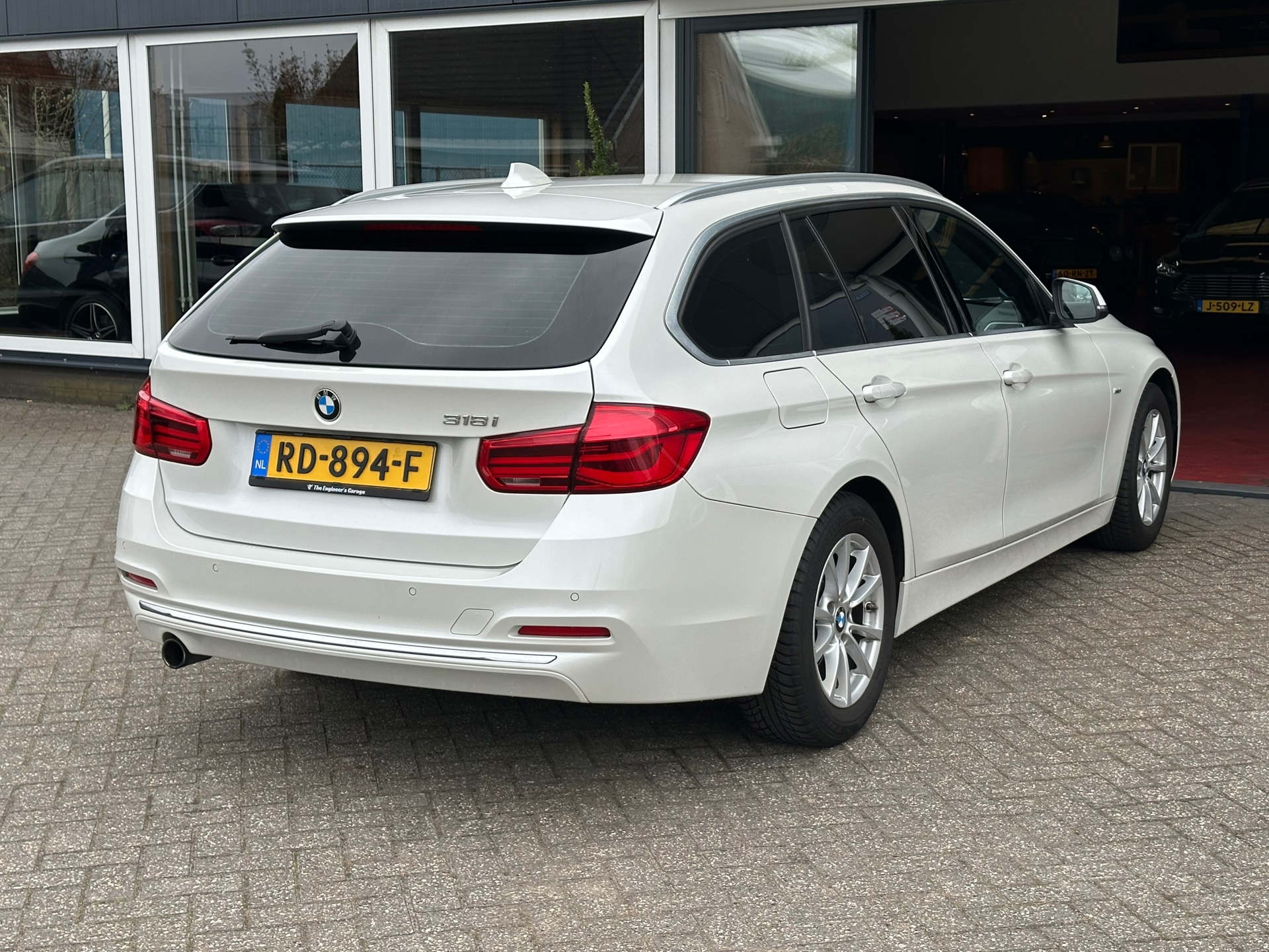 Foto van BMW 318i