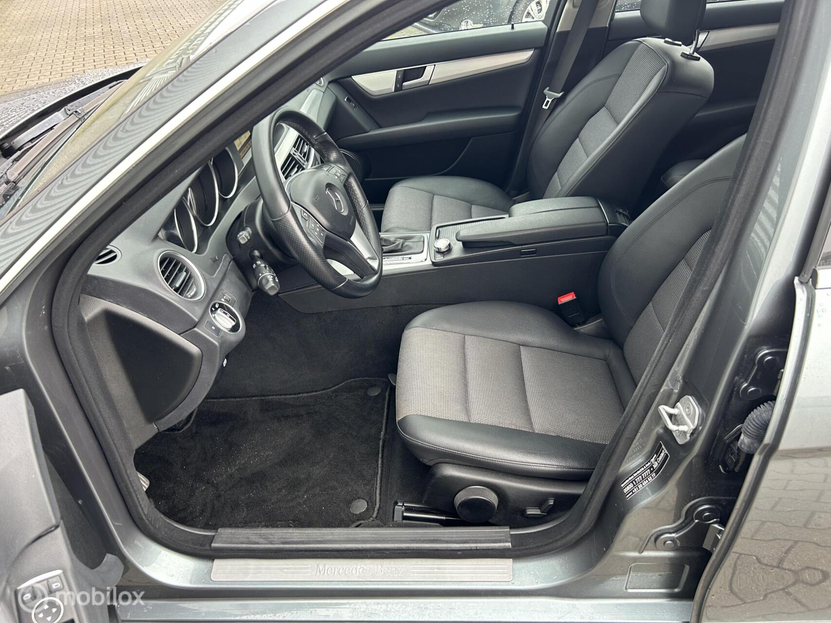 Foto van Mercedes-Benz C 180
