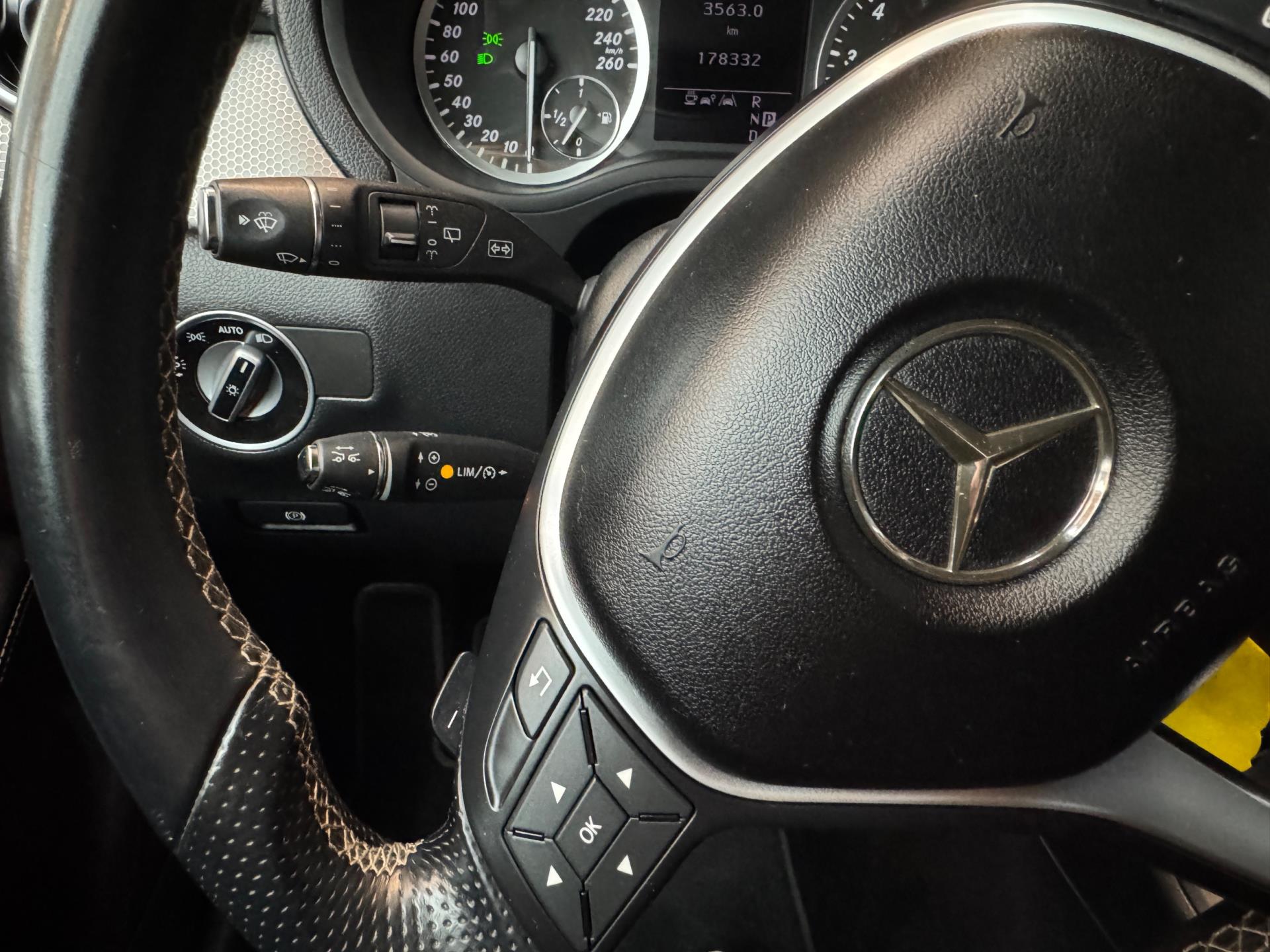 Foto van Mercedes-Benz B 250