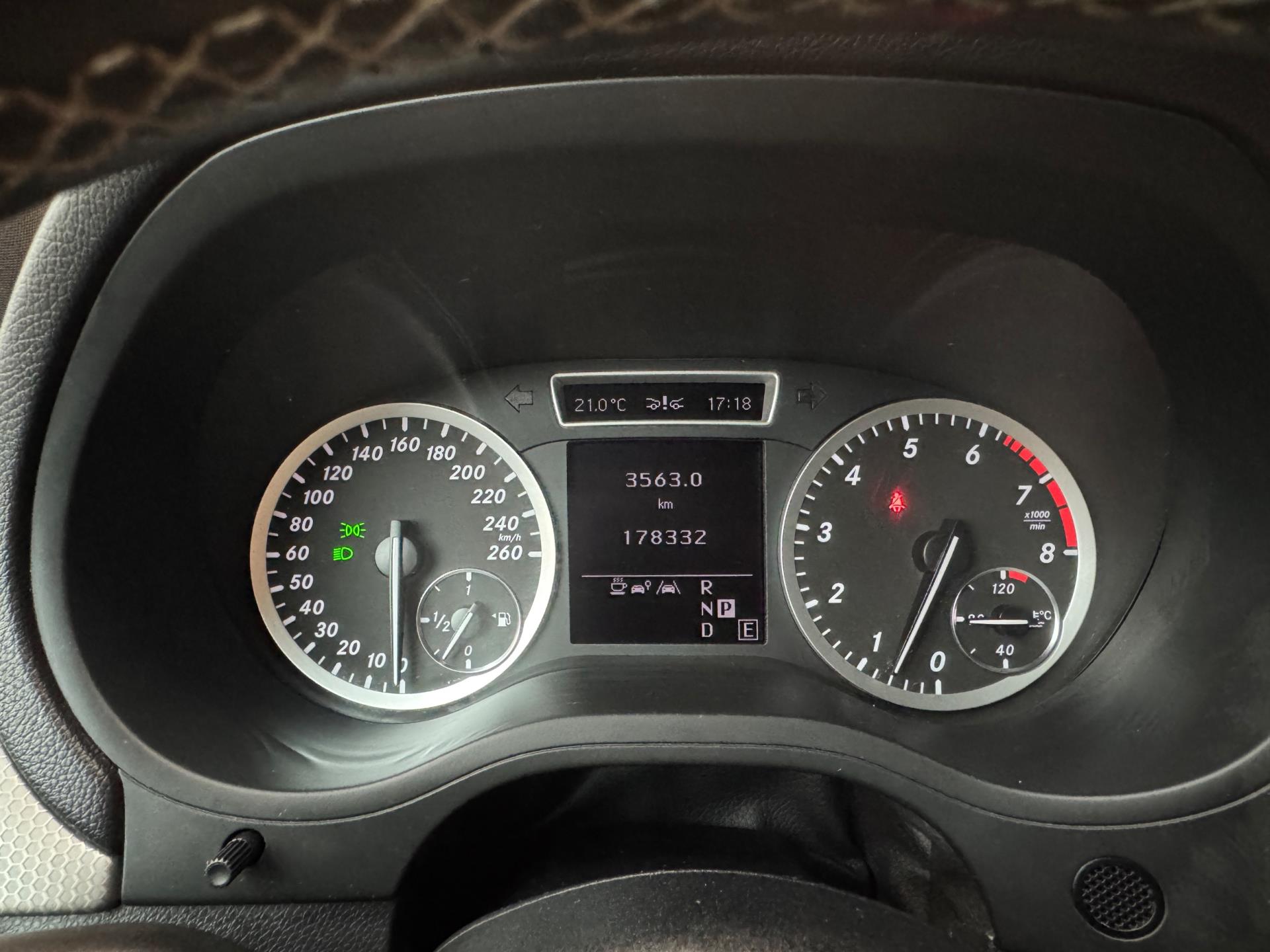 Foto van Mercedes-Benz B 250