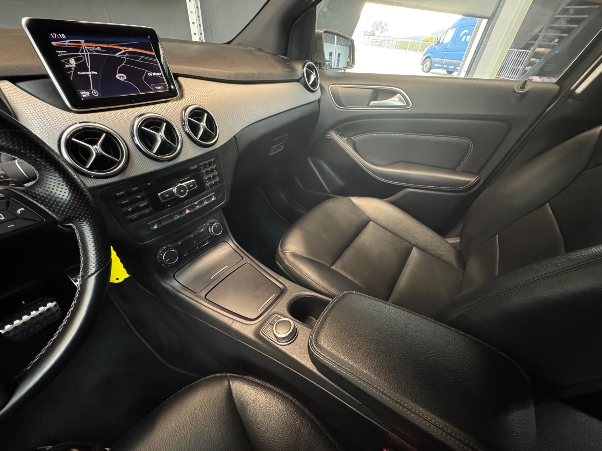 Foto van Mercedes-Benz B 250