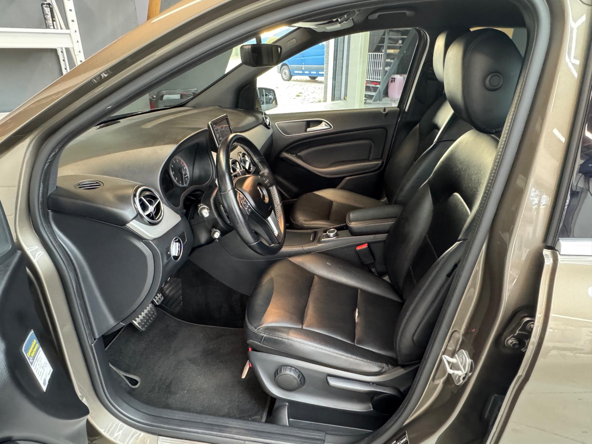 Foto van Mercedes-Benz B 250