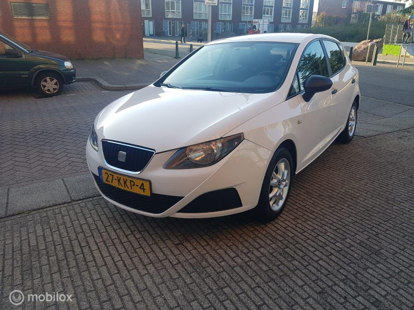 Seat Ibiza 1.2 Club 2010 - voorkant