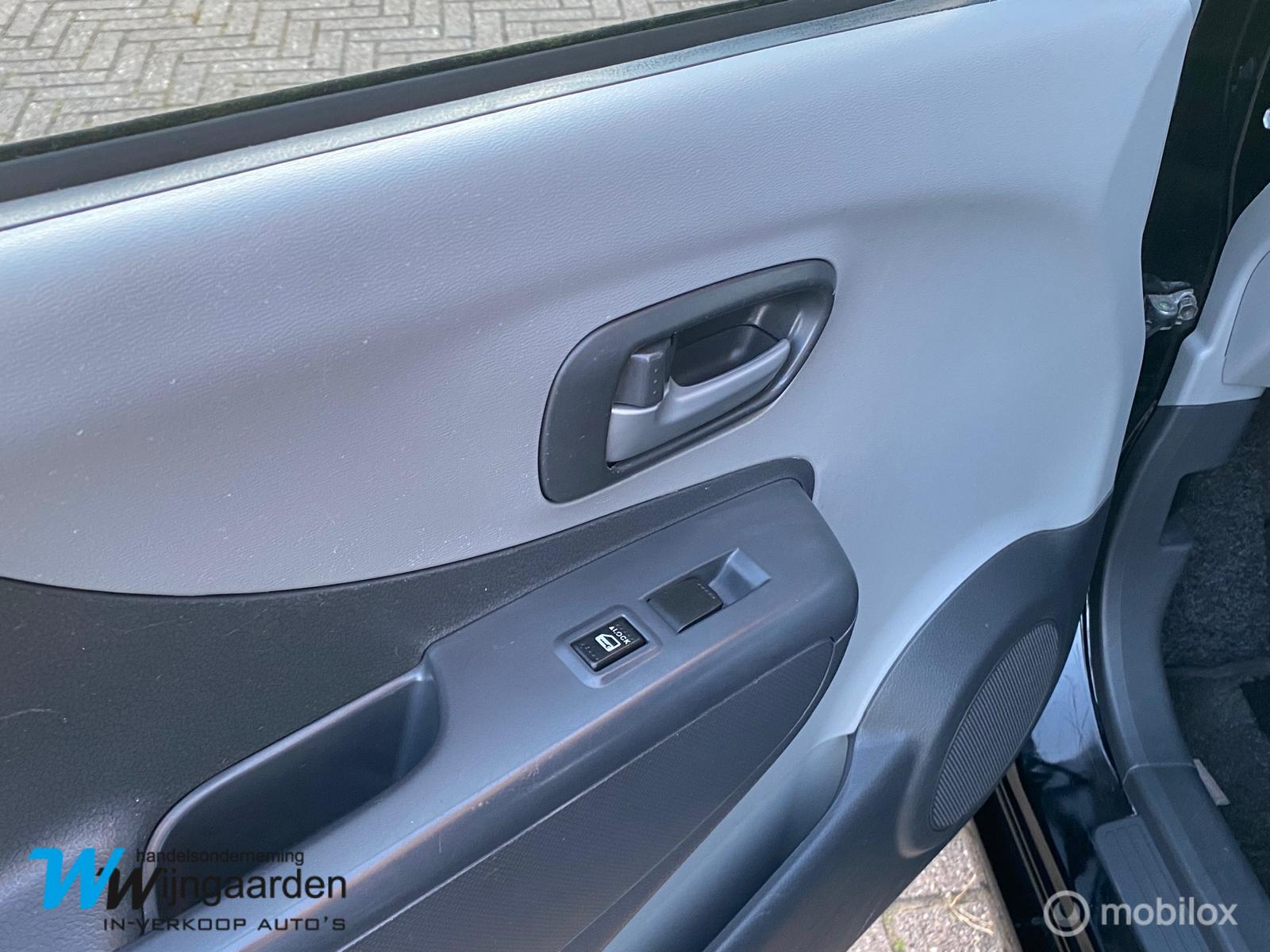 Foto van Nissan Nissan Pixo