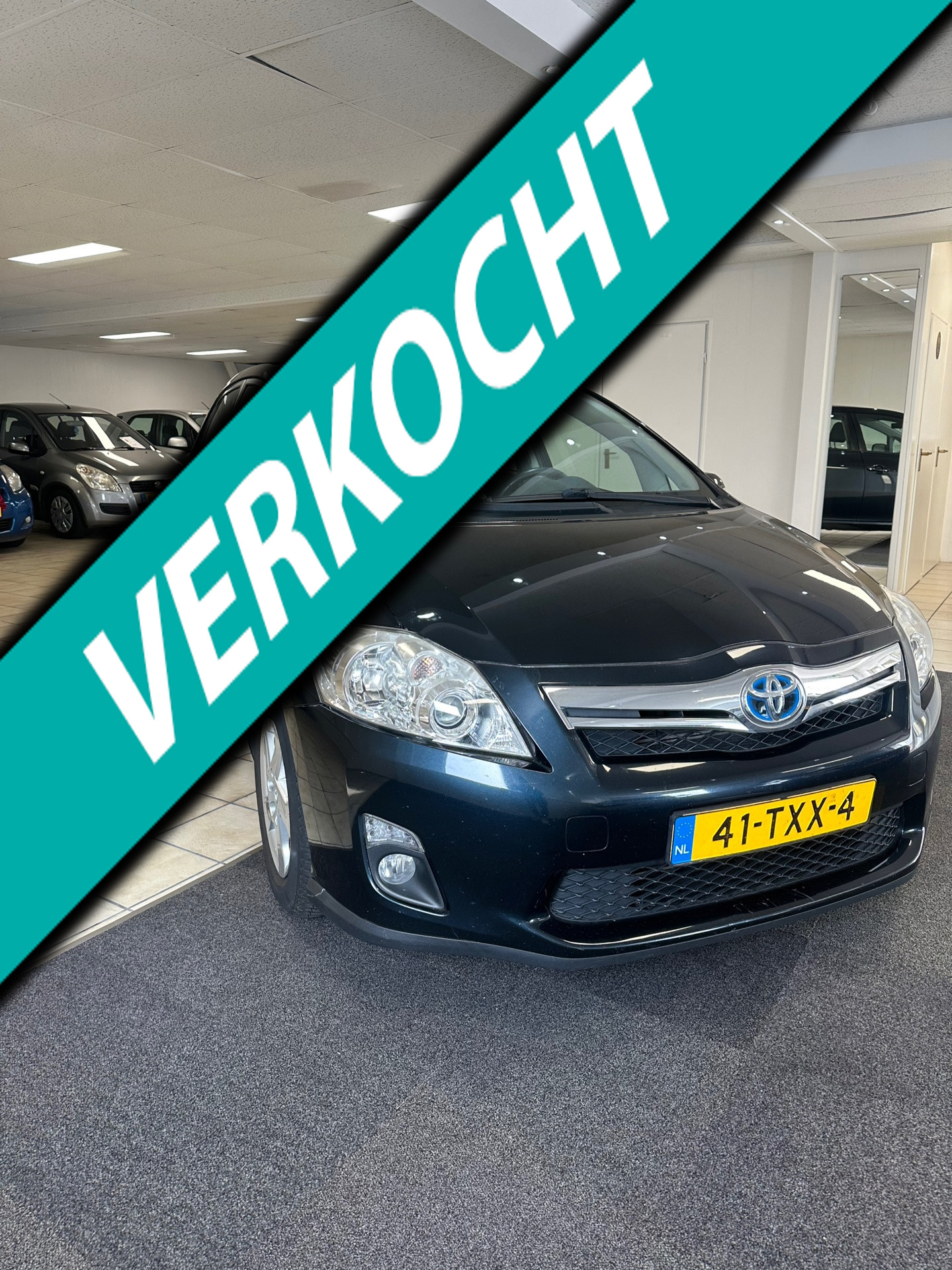 Toyota Toyota Auris 1.8 Full Hybrid Business.eerste eigenaar, NAP KM 2012 - voorkant
