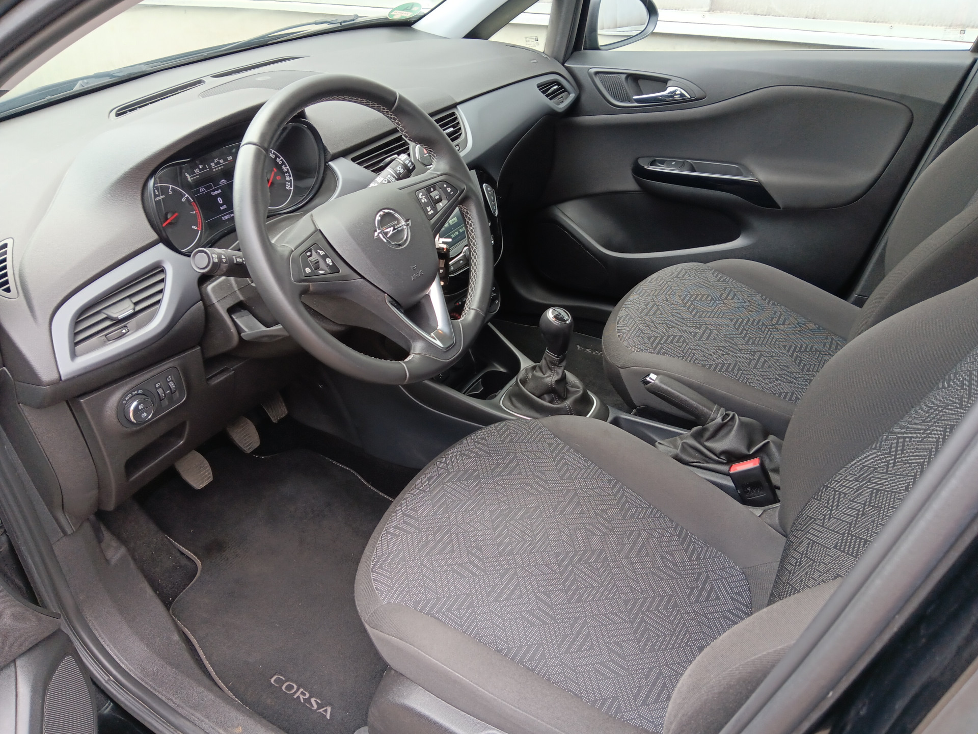 Foto van Opel Corsa-e