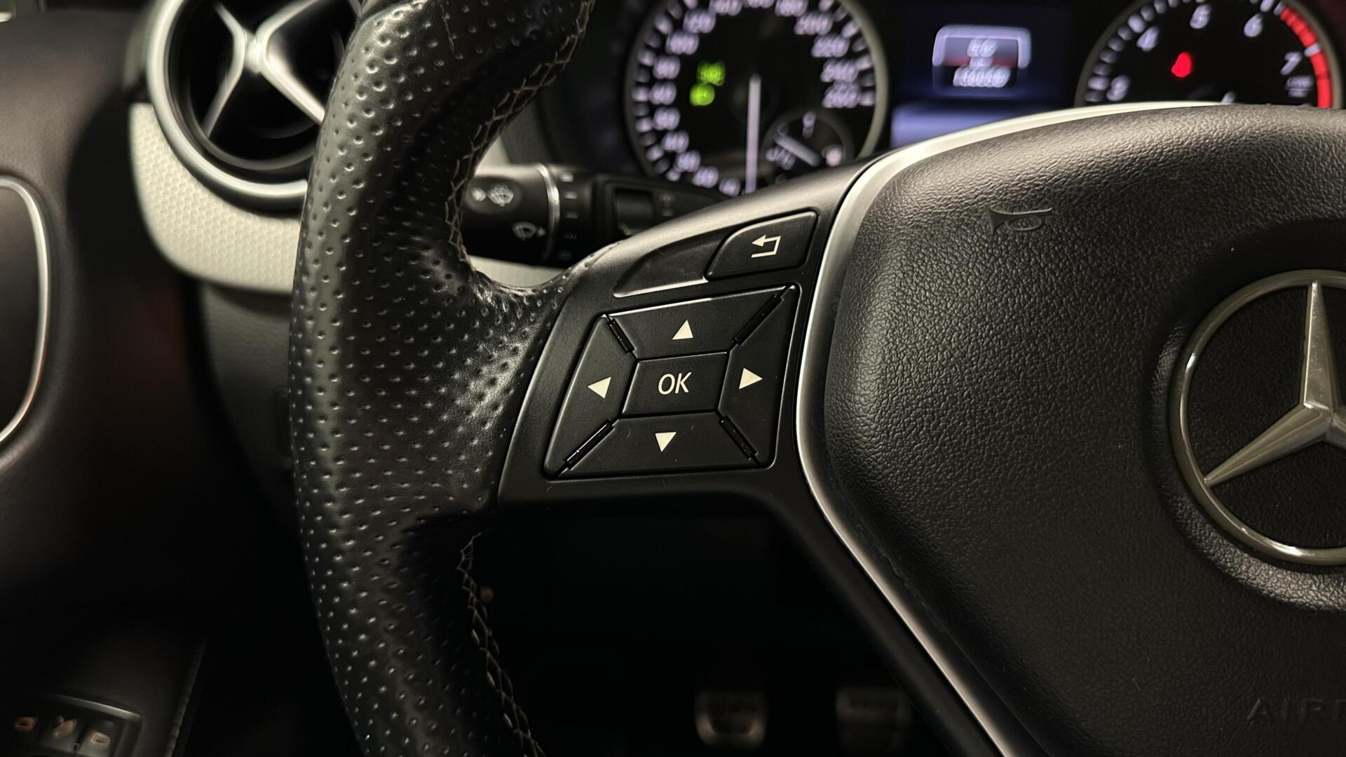Foto van Mercedes-Benz B 180