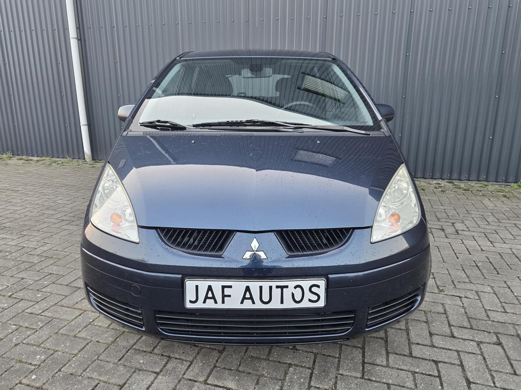 Foto van Mitsubishi Mitsubishi Colt