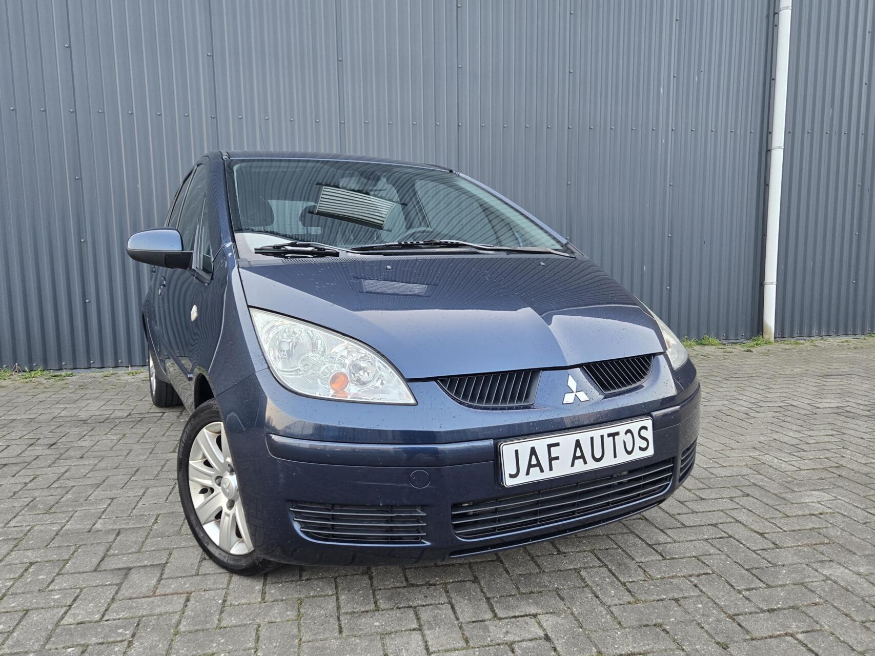 Foto van Mitsubishi Mitsubishi Colt