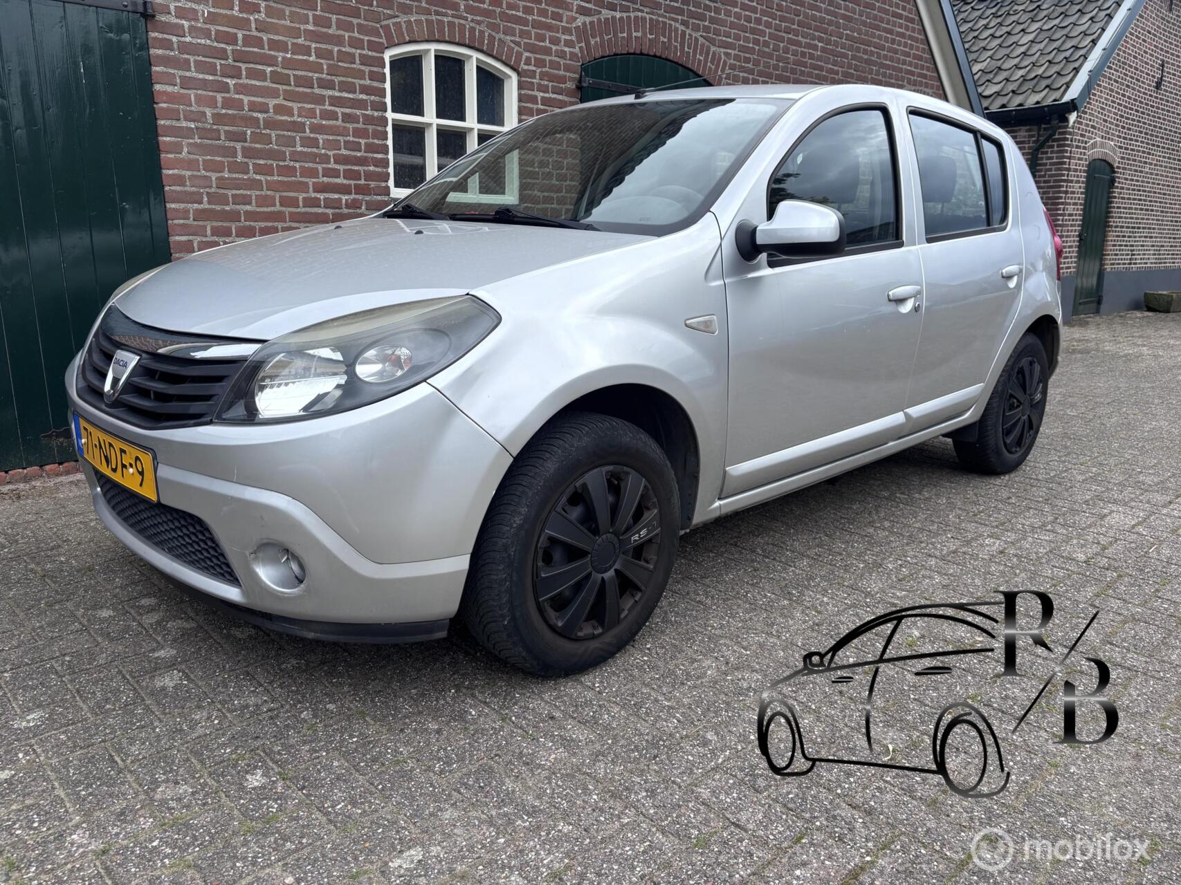 Foto van DACIA SANDERO