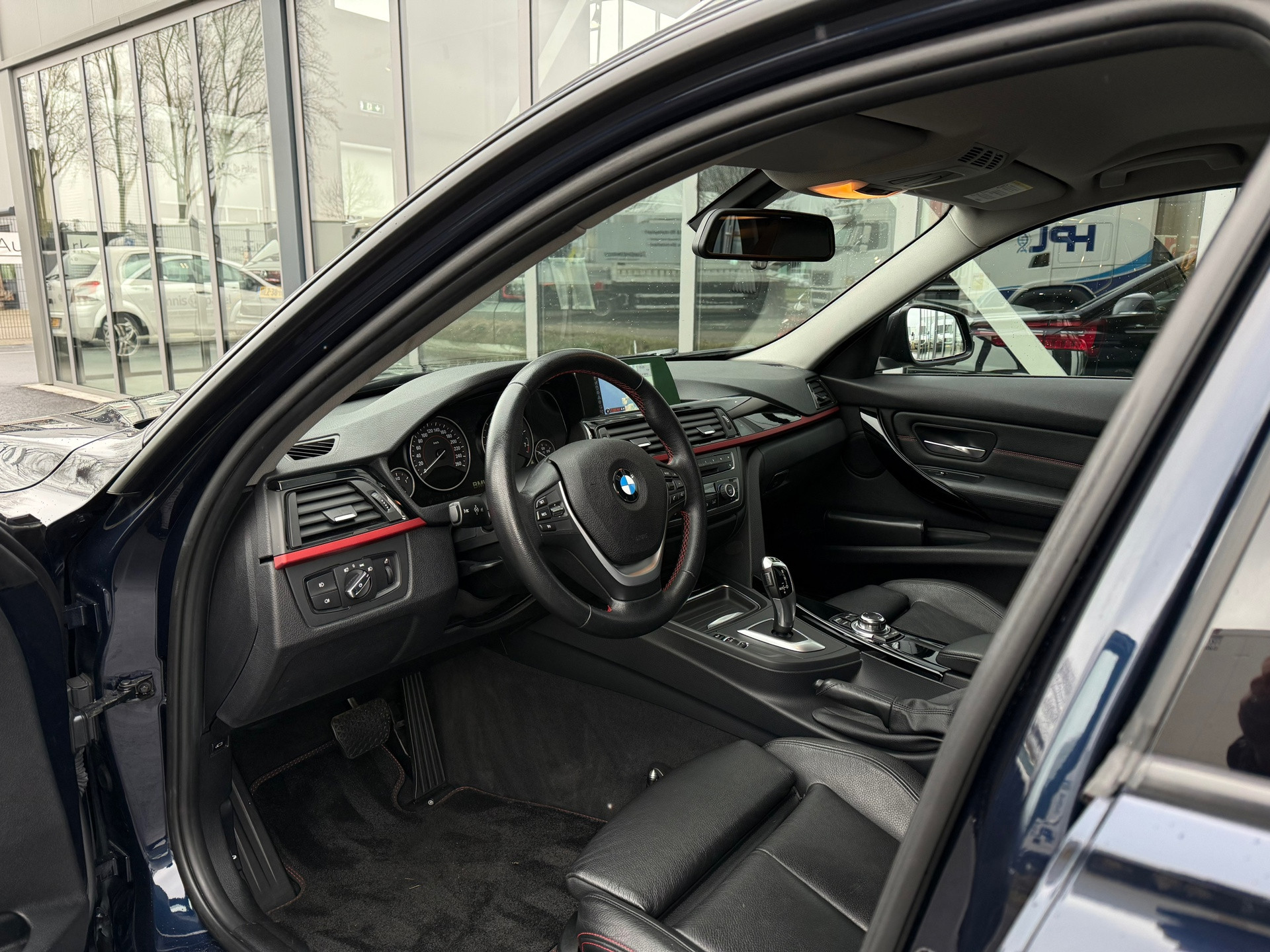Foto van BMW 316i