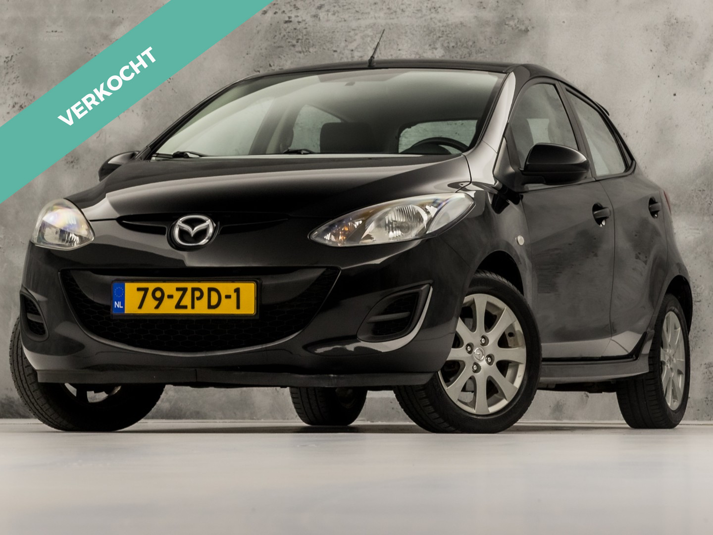 Mazda Mazda 2 1.3 Sport 2013 - voorkant