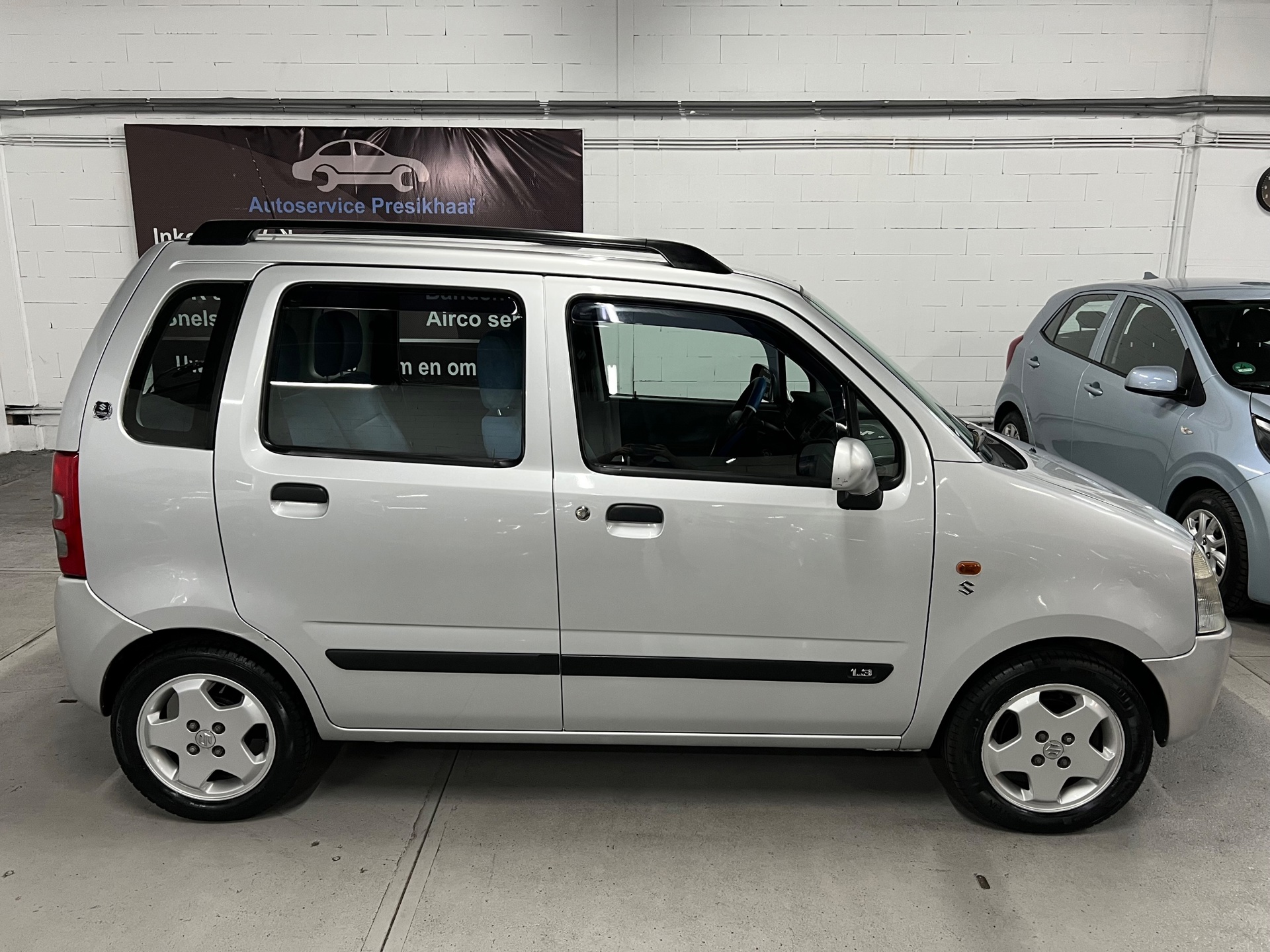 Foto van Suzuki Wagon R