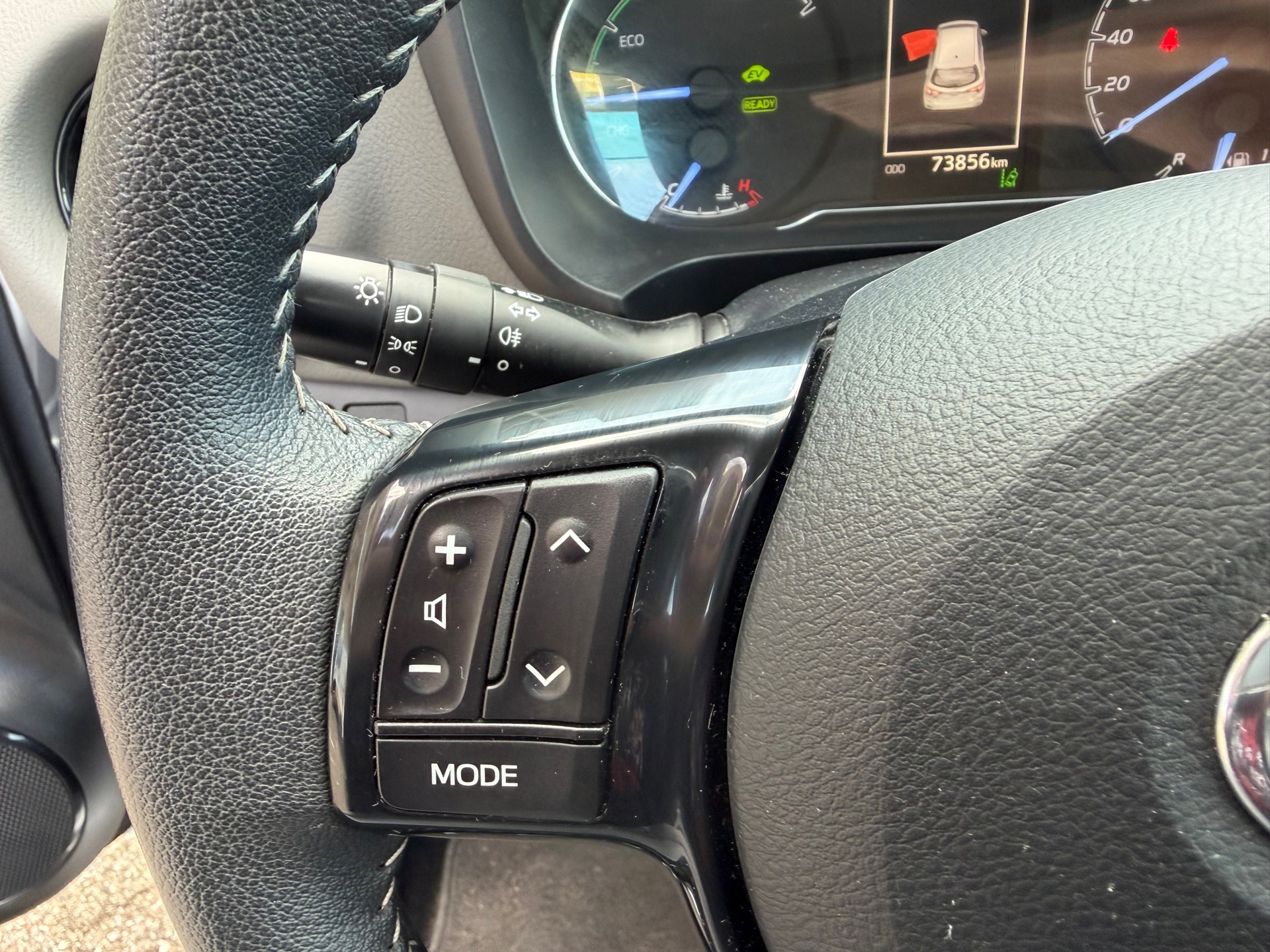 Foto van Toyota Toyota Yaris Hybrid