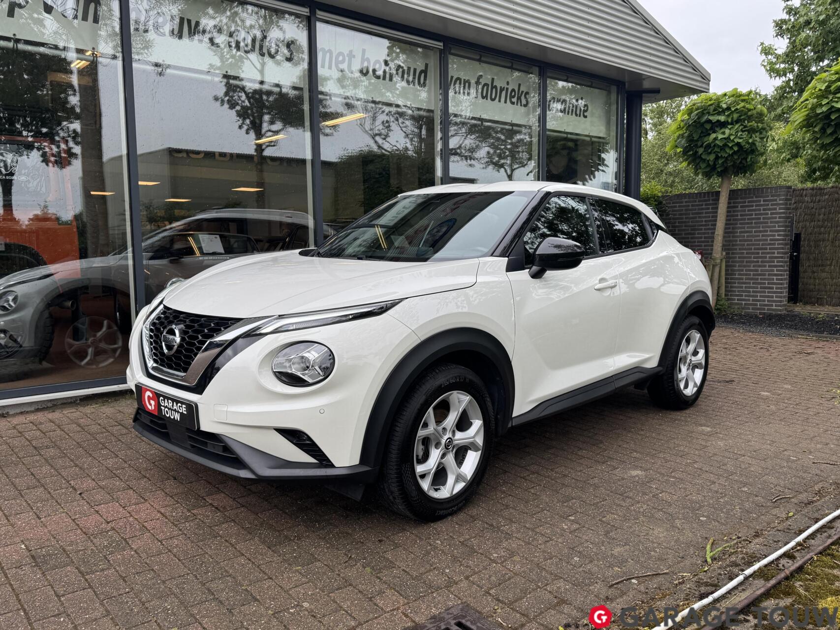 Nissan Nissan Juke 1.0 DIG-T N-Connecta Carplay, Clima, Cruise 2020 - voorkant