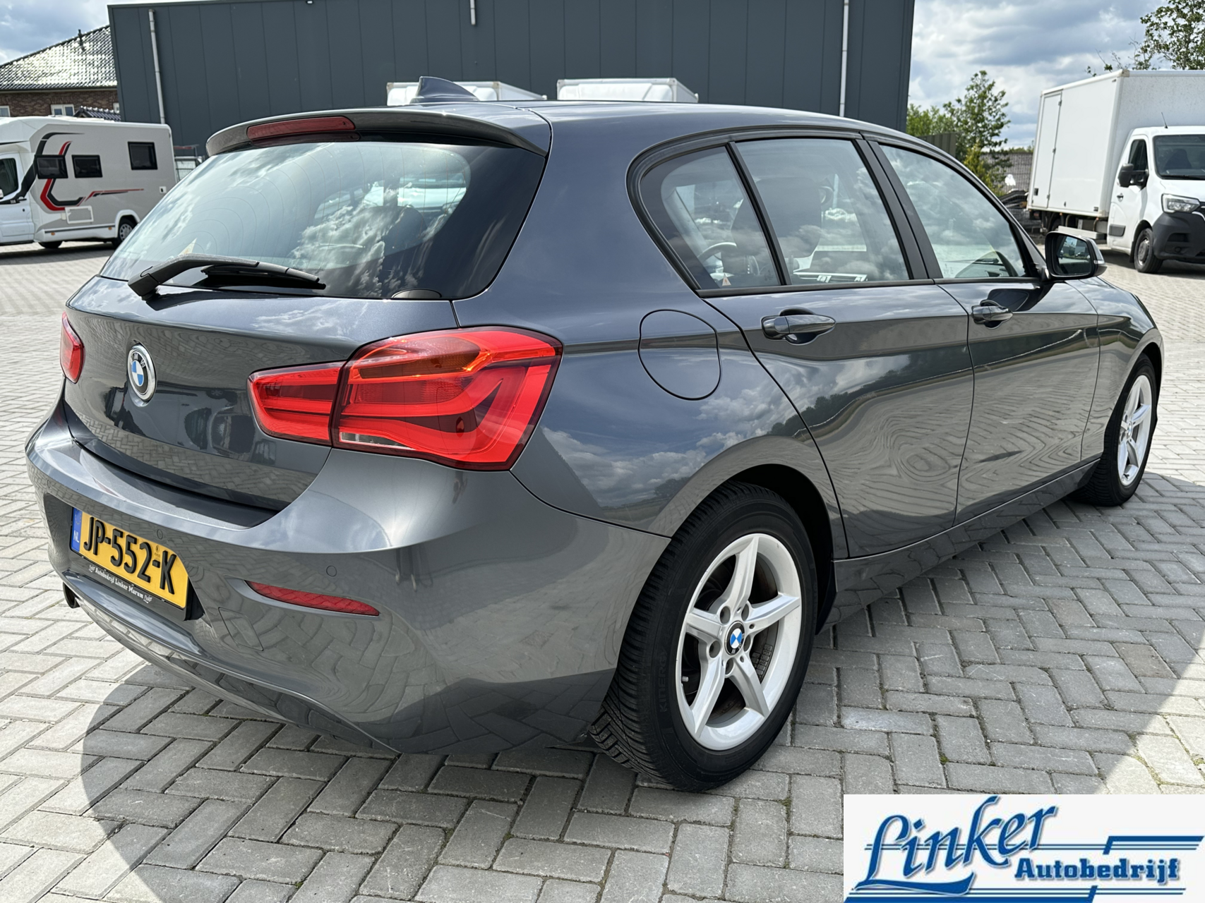 Foto van BMW 116d Efficient Dynamics